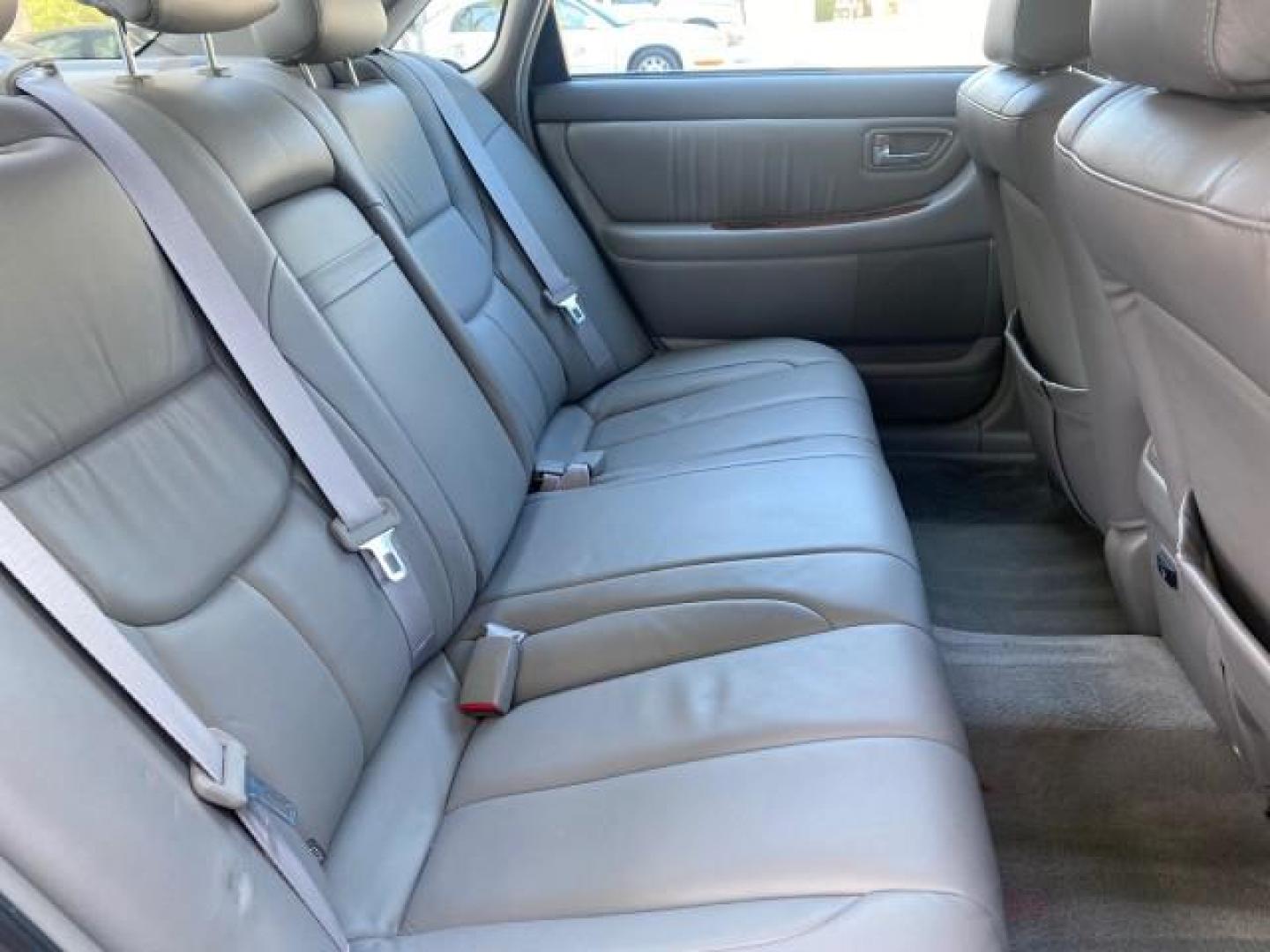2004 Phantom Gray Pearl /Stone Toyota Avalon XLS LEATHER LOW MILES 60,653 4 BRAND NEW TIRES (4T1BF28B74U) with an 3.0L DOHC MPFI 24-Valve V6 Engine engine, Automatic transmission, located at 4701 North Dixie Hwy, Pompano Beach, FL, 33064, (954) 422-2889, 26.240938, -80.123474 - OUR WEBPAGE FLORIDACARS1.COM HAS OVER 100 PHOTOS AND FREE CARFAX LINK 2004 TOYOTA AVALON XLS NO RECALLS VIN: 4T1BF28B74U353130 4 T 1 B F 2 8 B 7 4 U 3 5 3 1 3 0 SEDAN 4 DR 3.0L V6 F DOHC 24V 29 MPG GASOLINE FRONT WHEEL DRIVE SUNROOF Top Features Alloy Wheels Luxury Package Front Seat Heaters Memory - Photo#87