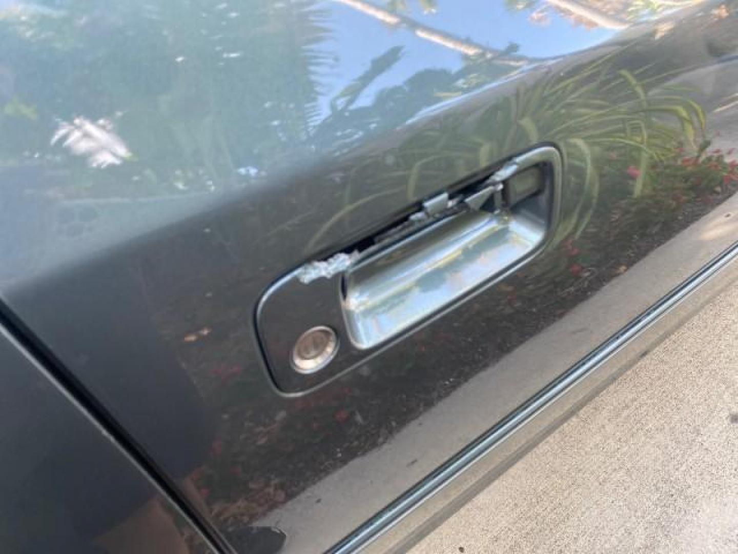 2004 Phantom Gray Pearl /Stone Toyota Avalon XLS LEATHER LOW MILES 60,653 4 BRAND NEW TIRES (4T1BF28B74U) with an 3.0L DOHC MPFI 24-Valve V6 Engine engine, Automatic transmission, located at 4701 North Dixie Hwy, Pompano Beach, FL, 33064, (954) 422-2889, 26.240938, -80.123474 - OUR WEBPAGE FLORIDACARS1.COM HAS OVER 100 PHOTOS AND FREE CARFAX LINK 2004 TOYOTA AVALON XLS NO RECALLS VIN: 4T1BF28B74U353130 4 T 1 B F 2 8 B 7 4 U 3 5 3 1 3 0 SEDAN 4 DR 3.0L V6 F DOHC 24V 29 MPG GASOLINE FRONT WHEEL DRIVE SUNROOF Top Features Alloy Wheels Luxury Package Front Seat Heaters Memory - Photo#93