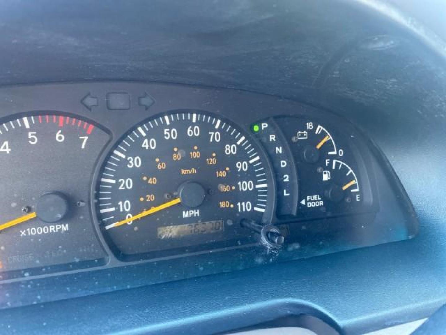 2003 Salsa Red Pearl /Gray Toyota Tundra SR5 LOW MILES 76,363 4.7 V8 (5TBRT34133S) with an 4.7L DOHC EFI 32-Valve V8 i-Force Engine engine, Automatic transmission, located at 4701 North Dixie Hwy, Pompano Beach, FL, 33064, (954) 422-2889, 26.240938, -80.123474 - OUR WEBPAGE FLORIDACARS1.COM HAS OVER 100 PHOTOS AND FREE CARFAX LINK 2003 TOYOTA TUNDRA SR5 CAMPER TOP WONT LAST IN STOCK VIN: 5TBRT34133S335959 5 T B R T 3 4 1 3 3 S 3 3 5 9 5 9 4 DOOR EXTENDED CAB PICKUP 4.7L V8 F DOHC 32V THE BEST GASOLINE REAR WHEEL DRIVE TOW PKG Top Features Alloy Wheels Leath - Photo#18