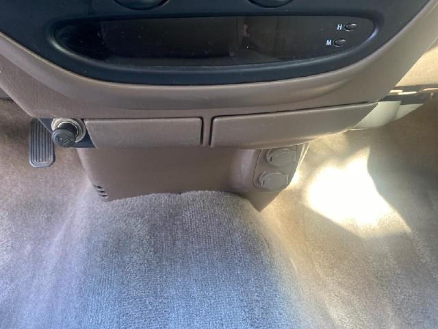 2003 Salsa Red Pearl /Gray Toyota Tundra SR5 LOW MILES 76,363 4.7 V8 (5TBRT34133S) with an 4.7L DOHC EFI 32-Valve V8 i-Force Engine engine, Automatic transmission, located at 4701 North Dixie Hwy, Pompano Beach, FL, 33064, (954) 422-2889, 26.240938, -80.123474 - OUR WEBPAGE FLORIDACARS1.COM HAS OVER 100 PHOTOS AND FREE CARFAX LINK 2003 TOYOTA TUNDRA SR5 CAMPER TOP WONT LAST IN STOCK VIN: 5TBRT34133S335959 5 T B R T 3 4 1 3 3 S 3 3 5 9 5 9 4 DOOR EXTENDED CAB PICKUP 4.7L V8 F DOHC 32V THE BEST GASOLINE REAR WHEEL DRIVE TOW PKG Top Features Alloy Wheels Leath - Photo#40