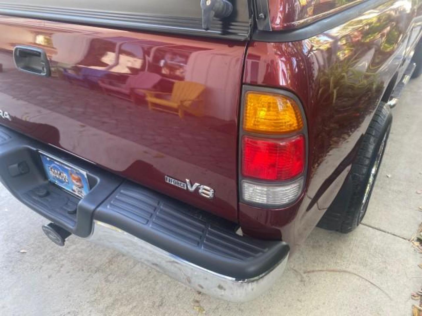 2003 Salsa Red Pearl /Gray Toyota Tundra SR5 LOW MILES 76,363 4.7 V8 (5TBRT34133S) with an 4.7L DOHC EFI 32-Valve V8 i-Force Engine engine, Automatic transmission, located at 4701 North Dixie Hwy, Pompano Beach, FL, 33064, (954) 422-2889, 26.240938, -80.123474 - OUR WEBPAGE FLORIDACARS1.COM HAS OVER 100 PHOTOS AND FREE CARFAX LINK 2003 TOYOTA TUNDRA SR5 CAMPER TOP WONT LAST IN STOCK VIN: 5TBRT34133S335959 5 T B R T 3 4 1 3 3 S 3 3 5 9 5 9 4 DOOR EXTENDED CAB PICKUP 4.7L V8 F DOHC 32V THE BEST GASOLINE REAR WHEEL DRIVE TOW PKG Top Features Alloy Wheels Leath - Photo#72