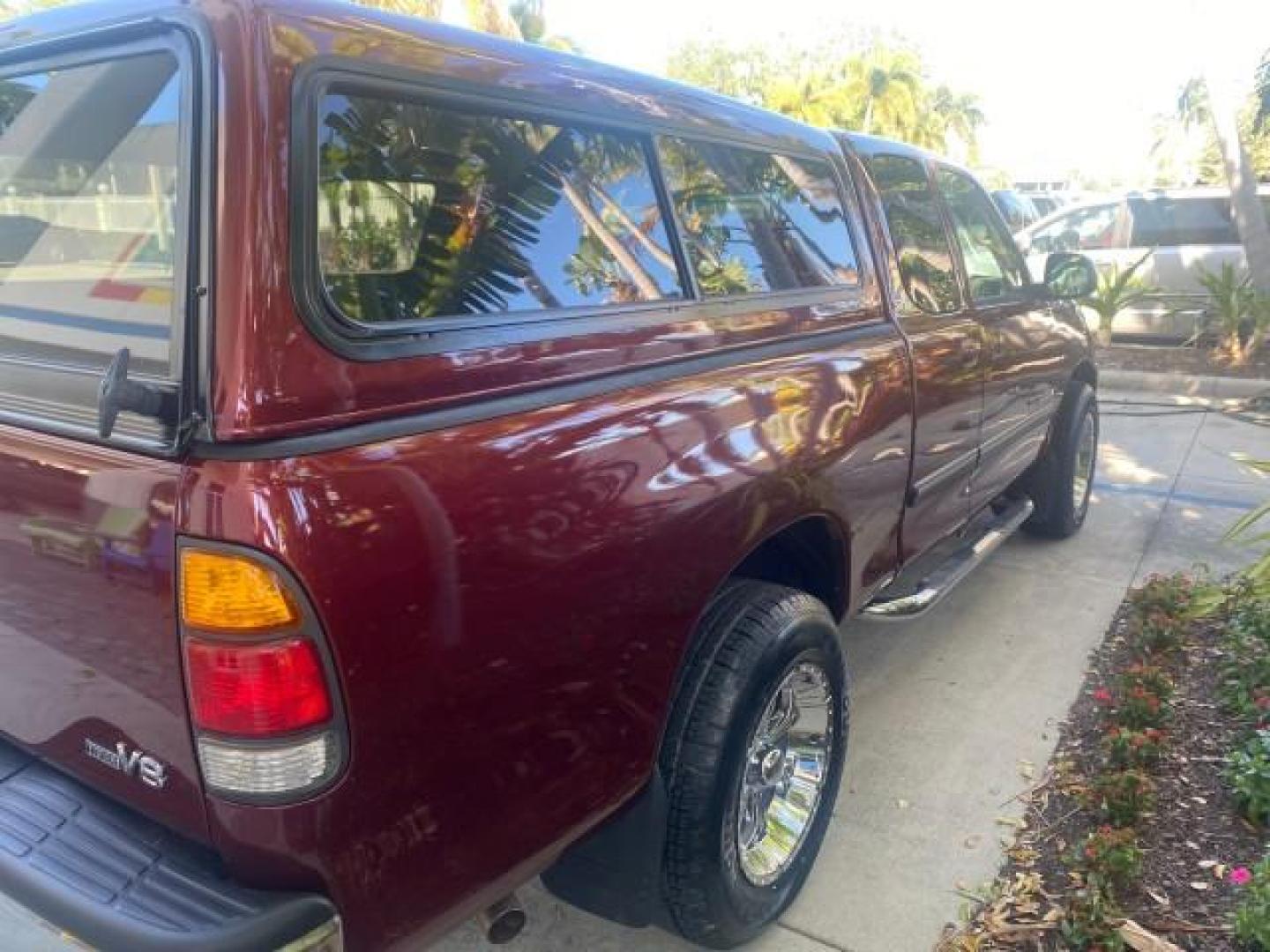 2003 Salsa Red Pearl /Gray Toyota Tundra SR5 LOW MILES 76,363 4.7 V8 (5TBRT34133S) with an 4.7L DOHC EFI 32-Valve V8 i-Force Engine engine, Automatic transmission, located at 4701 North Dixie Hwy, Pompano Beach, FL, 33064, (954) 422-2889, 26.240938, -80.123474 - OUR WEBPAGE FLORIDACARS1.COM HAS OVER 100 PHOTOS AND FREE CARFAX LINK 2003 TOYOTA TUNDRA SR5 CAMPER TOP WONT LAST IN STOCK VIN: 5TBRT34133S335959 5 T B R T 3 4 1 3 3 S 3 3 5 9 5 9 4 DOOR EXTENDED CAB PICKUP 4.7L V8 F DOHC 32V THE BEST GASOLINE REAR WHEEL DRIVE TOW PKG Top Features Alloy Wheels Leath - Photo#80