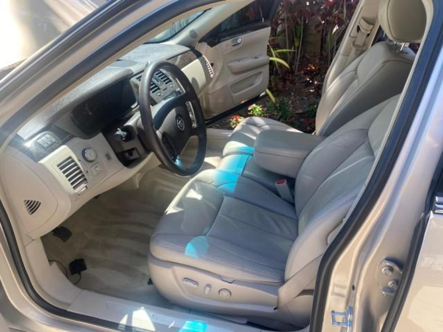 2008 Gold Mist /Shale/Cocoa Cadillac DTS w/1SB LOW MILES SUNROOF (1G6KD57Y38U) with an Northstar 4.6L DOHC V8 Engine engine, Automatic transmission, located at 4701 North Dixie Hwy, Pompano Beach, FL, 33064, (954) 422-2889, 26.240938, -80.123474 - OUR WEBPAGE FLORIDACARS1.COM HAS OVER 100 PHOTOS AND FREE CARFAX LINK 2008 CADILLAC DTS SUNROOF 1SB VIN: 1G6KD57Y38U159186 1 G 6 K D 5 7 Y 3 8 U 1 5 9 1 8 6 SEDAN 4 DR 4.6L V8 F GASOLINE FRONT WHEEL DRIVE Top Features A/C Seat(s) Luxury Package Alloy Wheels Memory Seat(s) BOSE Sound System Blind Spo - Photo#10