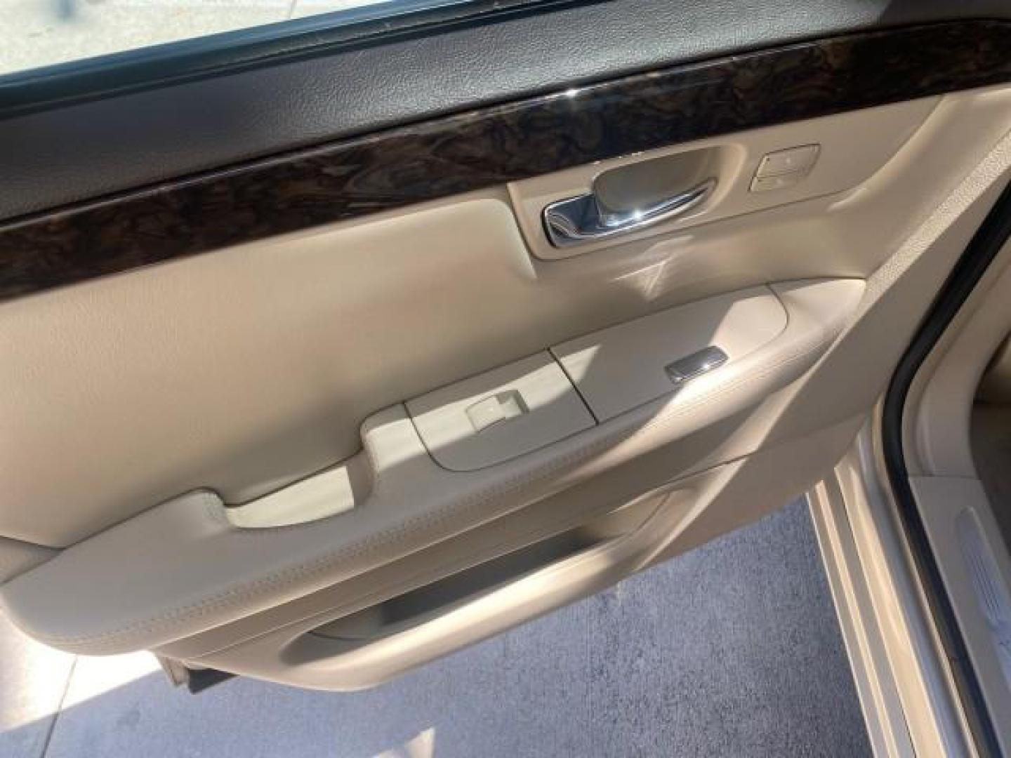 2008 Gold Mist /Shale/Cocoa Cadillac DTS w/1SB LOW MILES SUNROOF (1G6KD57Y38U) with an Northstar 4.6L DOHC V8 Engine engine, Automatic transmission, located at 4701 North Dixie Hwy, Pompano Beach, FL, 33064, (954) 422-2889, 26.240938, -80.123474 - OUR WEBPAGE FLORIDACARS1.COM HAS OVER 100 PHOTOS AND FREE CARFAX LINK 2008 CADILLAC DTS SUNROOF 1SB VIN: 1G6KD57Y38U159186 1 G 6 K D 5 7 Y 3 8 U 1 5 9 1 8 6 SEDAN 4 DR 4.6L V8 F GASOLINE FRONT WHEEL DRIVE Top Features A/C Seat(s) Luxury Package Alloy Wheels Memory Seat(s) BOSE Sound System Blind Spo - Photo#60