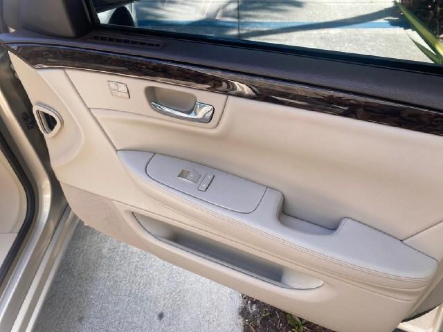 2008 Gold Mist /Shale/Cocoa Cadillac DTS w/1SB LOW MILES SUNROOF (1G6KD57Y38U) with an Northstar 4.6L DOHC V8 Engine engine, Automatic transmission, located at 4701 North Dixie Hwy, Pompano Beach, FL, 33064, (954) 422-2889, 26.240938, -80.123474 - OUR WEBPAGE FLORIDACARS1.COM HAS OVER 100 PHOTOS AND FREE CARFAX LINK 2008 CADILLAC DTS SUNROOF 1SB VIN: 1G6KD57Y38U159186 1 G 6 K D 5 7 Y 3 8 U 1 5 9 1 8 6 SEDAN 4 DR 4.6L V8 F GASOLINE FRONT WHEEL DRIVE Top Features A/C Seat(s) Luxury Package Alloy Wheels Memory Seat(s) BOSE Sound System Blind Spo - Photo#95