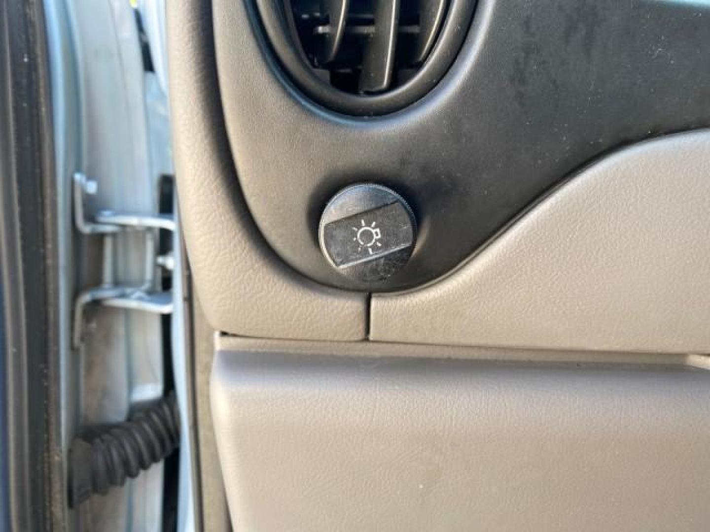1999 Light Blue /Medium Parchment Ford Econoline Wagon XLT 15 PAS VAN EXT (1FBSS31S6XH) with an 6.8L EFI V10 Engine engine, Automatic transmission, located at 4701 North Dixie Hwy, Pompano Beach, FL, 33064, (954) 422-2889, 26.240938, -80.123474 - OUR WEBPAGE FLORIDACARS1.COM HAS OVER 100 PHOTOS AND FREE CARFAX LINK 1999 1999 FORD E-350 XL XLT SD 15 PASSENGER VIN: 1FBSS31S6XHB80914 VAN 6.8L V10 F SOHC 20V GASOLINE REAR WHEEL DRIVE Top Features Cloth Seats Basic Features ABS Brakes Air Conditioning Cassette Player Power Locks AM/FM Stereo Auto - Photo#37