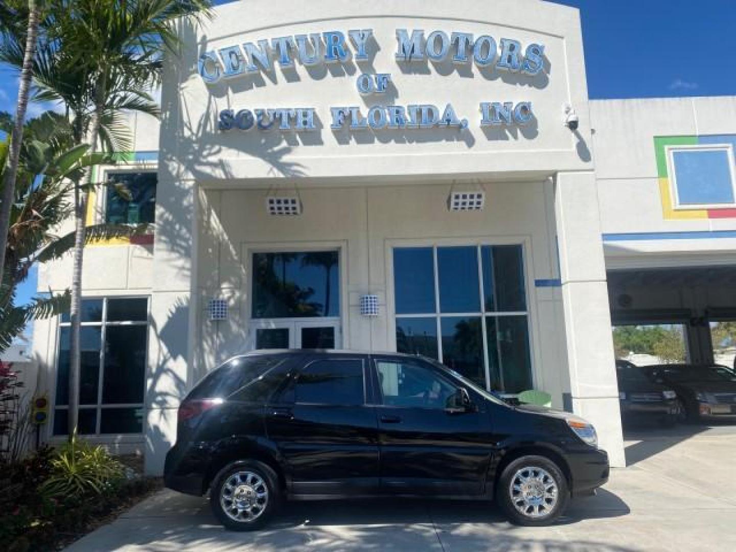 2007 Black Onyx /Gray Buick Rendezvous CXL LOW MILES 33,014 3RD ROW (3G5DA03L47S) with an 3.5L V6 SFI Engine engine, Automatic transmission, located at 4701 North Dixie Hwy, Pompano Beach, FL, 33064, (954) 422-2889, 26.240938, -80.123474 - OUR WEBPAGE FLORIDACARS1.COM HAS OVER 100 PHOTOS AND FREE CARFAX LINK 2007 BUICK RENDEZVOUS CXL NEW $32,314 VIN: 3G5DA03L47S575376 3 G 5 D A 0 3 L 4 7 S 5 7 5 3 7 6 4 DOOR WAGON/SPORT UTILITY 3.5L V6 F 17 INCH CHROME RIMS GASOLINE FRONT WHEEL DRIVE Highlighted Features Heated Seats Leather Seats AM/ - Photo#0