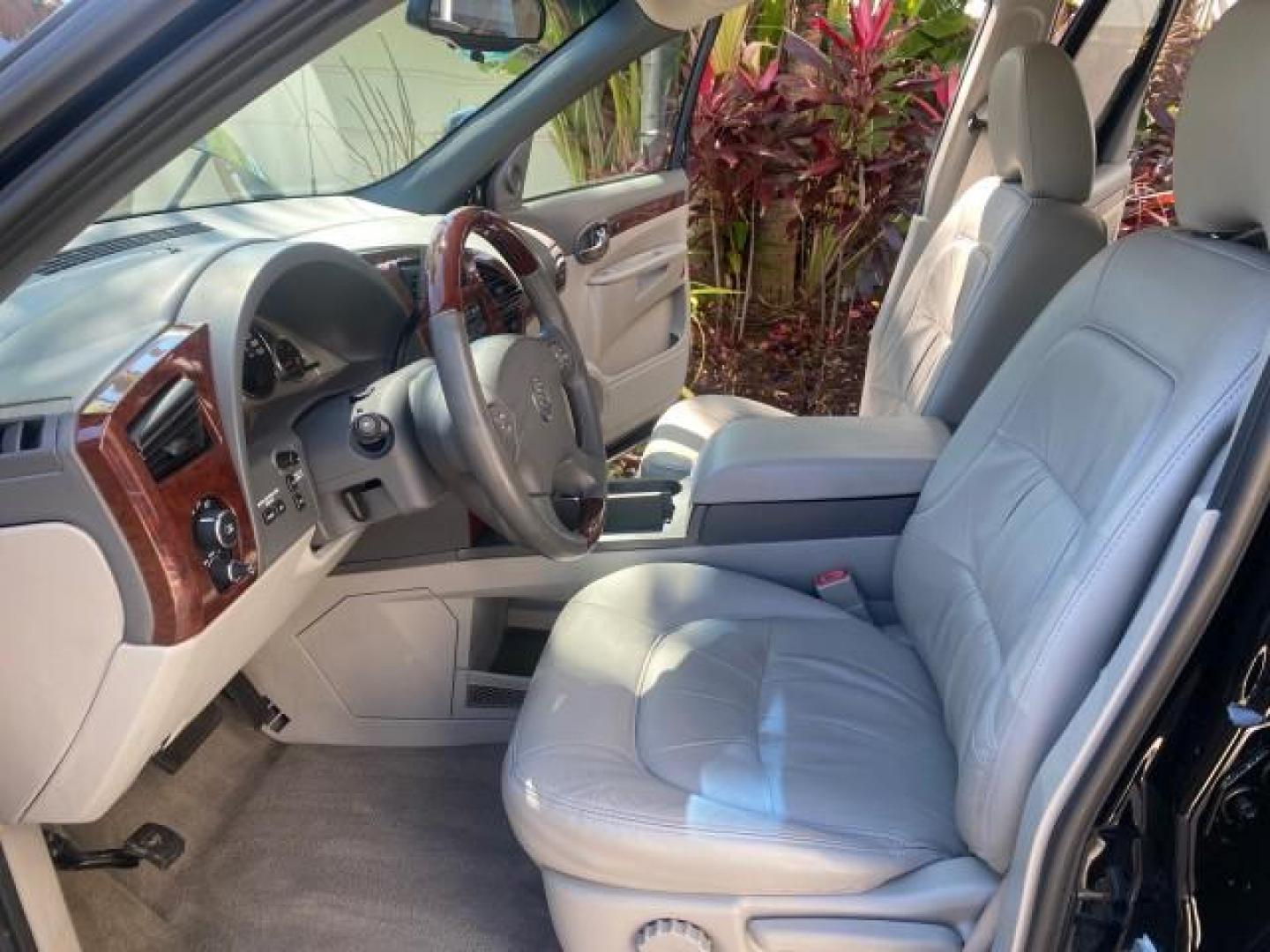2007 Black Onyx /Gray Buick Rendezvous CXL LOW MILES 33,014 3RD ROW (3G5DA03L47S) with an 3.5L V6 SFI Engine engine, Automatic transmission, located at 4701 North Dixie Hwy, Pompano Beach, FL, 33064, (954) 422-2889, 26.240938, -80.123474 - OUR WEBPAGE FLORIDACARS1.COM HAS OVER 100 PHOTOS AND FREE CARFAX LINK 2007 BUICK RENDEZVOUS CXL NEW $32,314 VIN: 3G5DA03L47S575376 3 G 5 D A 0 3 L 4 7 S 5 7 5 3 7 6 4 DOOR WAGON/SPORT UTILITY 3.5L V6 F 17 INCH CHROME RIMS GASOLINE FRONT WHEEL DRIVE Highlighted Features Heated Seats Leather Seats AM/ - Photo#10