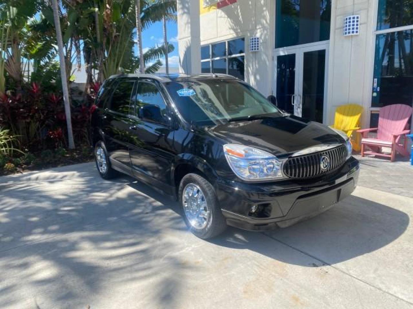 2007 Black Onyx /Gray Buick Rendezvous CXL LOW MILES 33,014 3RD ROW (3G5DA03L47S) with an 3.5L V6 SFI Engine engine, Automatic transmission, located at 4701 North Dixie Hwy, Pompano Beach, FL, 33064, (954) 422-2889, 26.240938, -80.123474 - OUR WEBPAGE FLORIDACARS1.COM HAS OVER 100 PHOTOS AND FREE CARFAX LINK 2007 BUICK RENDEZVOUS CXL NEW $32,314 VIN: 3G5DA03L47S575376 3 G 5 D A 0 3 L 4 7 S 5 7 5 3 7 6 4 DOOR WAGON/SPORT UTILITY 3.5L V6 F 17 INCH CHROME RIMS GASOLINE FRONT WHEEL DRIVE Highlighted Features Heated Seats Leather Seats AM/ - Photo#1