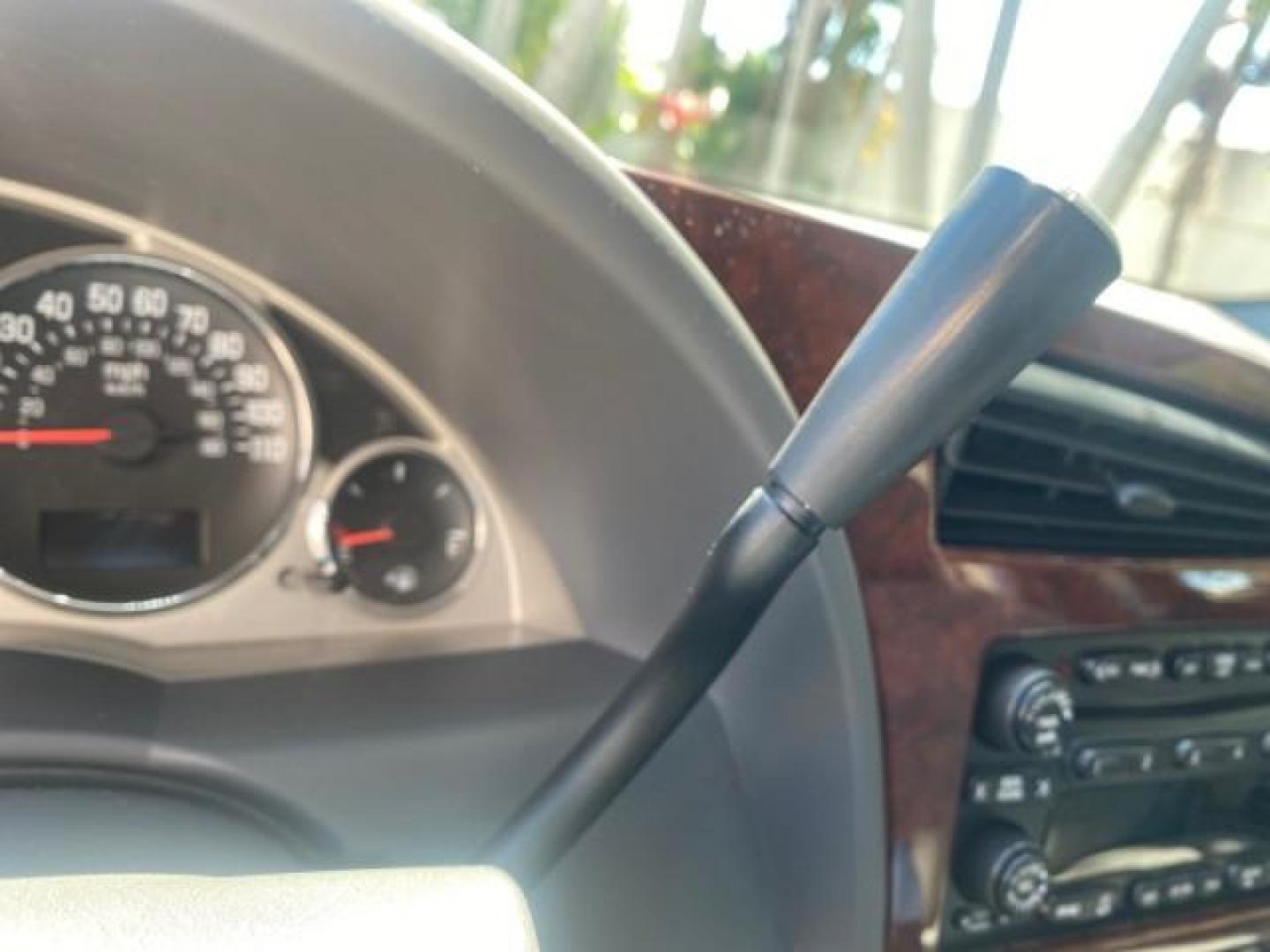 2007 Black Onyx /Gray Buick Rendezvous CXL LOW MILES 33,014 3RD ROW (3G5DA03L47S) with an 3.5L V6 SFI Engine engine, Automatic transmission, located at 4701 North Dixie Hwy, Pompano Beach, FL, 33064, (954) 422-2889, 26.240938, -80.123474 - OUR WEBPAGE FLORIDACARS1.COM HAS OVER 100 PHOTOS AND FREE CARFAX LINK 2007 BUICK RENDEZVOUS CXL NEW $32,314 VIN: 3G5DA03L47S575376 3 G 5 D A 0 3 L 4 7 S 5 7 5 3 7 6 4 DOOR WAGON/SPORT UTILITY 3.5L V6 F 17 INCH CHROME RIMS GASOLINE FRONT WHEEL DRIVE Highlighted Features Heated Seats Leather Seats AM/ - Photo#37