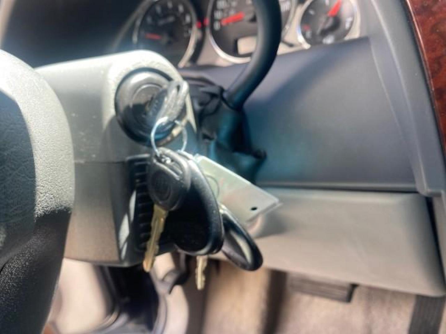2007 Black Onyx /Gray Buick Rendezvous CXL LOW MILES 33,014 3RD ROW (3G5DA03L47S) with an 3.5L V6 SFI Engine engine, Automatic transmission, located at 4701 North Dixie Hwy, Pompano Beach, FL, 33064, (954) 422-2889, 26.240938, -80.123474 - OUR WEBPAGE FLORIDACARS1.COM HAS OVER 100 PHOTOS AND FREE CARFAX LINK 2007 BUICK RENDEZVOUS CXL NEW $32,314 VIN: 3G5DA03L47S575376 3 G 5 D A 0 3 L 4 7 S 5 7 5 3 7 6 4 DOOR WAGON/SPORT UTILITY 3.5L V6 F 17 INCH CHROME RIMS GASOLINE FRONT WHEEL DRIVE Highlighted Features Heated Seats Leather Seats AM/ - Photo#38