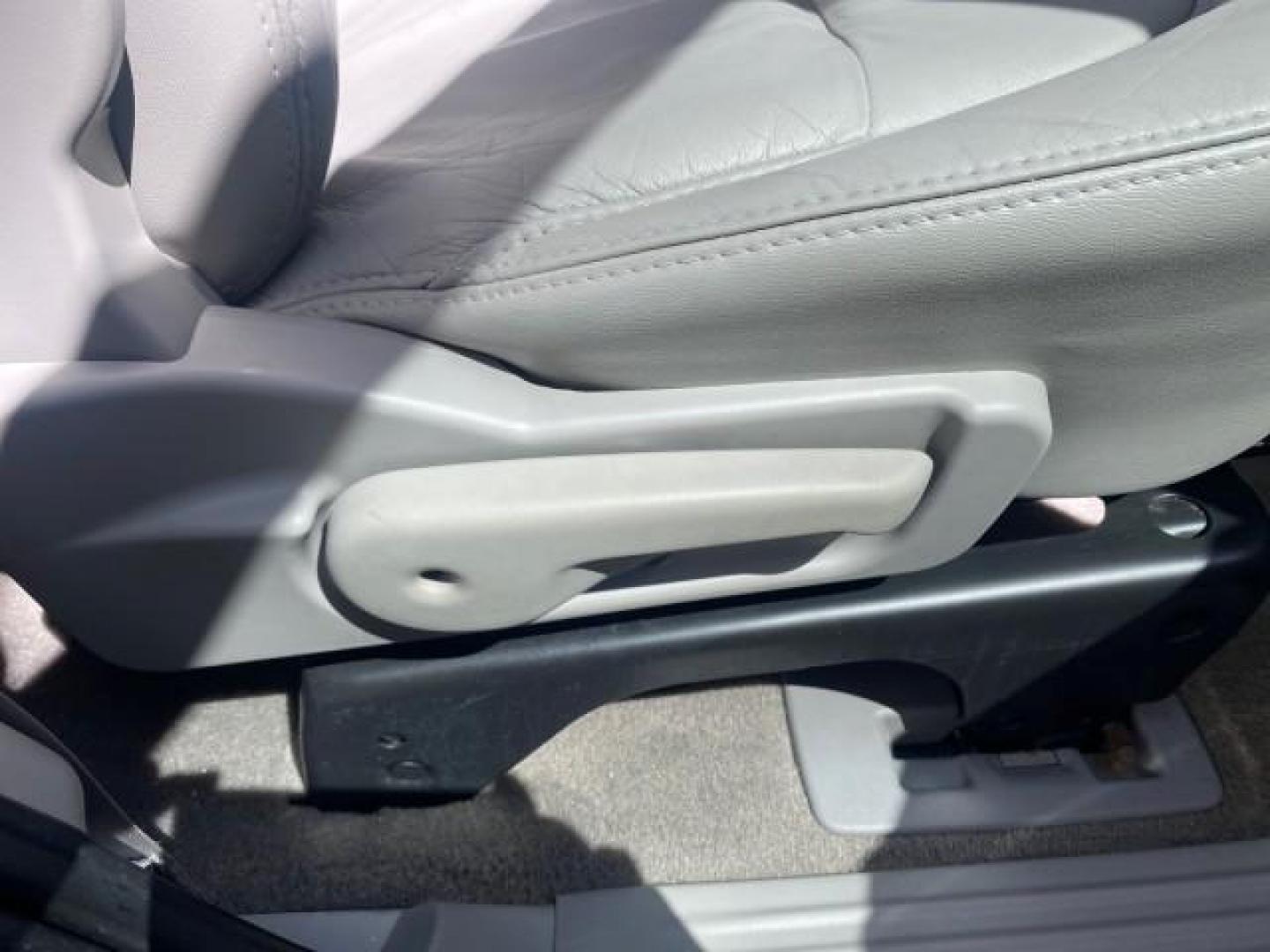 2007 Black Onyx /Gray Buick Rendezvous CXL LOW MILES 33,014 3RD ROW (3G5DA03L47S) with an 3.5L V6 SFI Engine engine, Automatic transmission, located at 4701 North Dixie Hwy, Pompano Beach, FL, 33064, (954) 422-2889, 26.240938, -80.123474 - OUR WEBPAGE FLORIDACARS1.COM HAS OVER 100 PHOTOS AND FREE CARFAX LINK 2007 BUICK RENDEZVOUS CXL NEW $32,314 VIN: 3G5DA03L47S575376 3 G 5 D A 0 3 L 4 7 S 5 7 5 3 7 6 4 DOOR WAGON/SPORT UTILITY 3.5L V6 F 17 INCH CHROME RIMS GASOLINE FRONT WHEEL DRIVE Highlighted Features Heated Seats Leather Seats AM/ - Photo#89