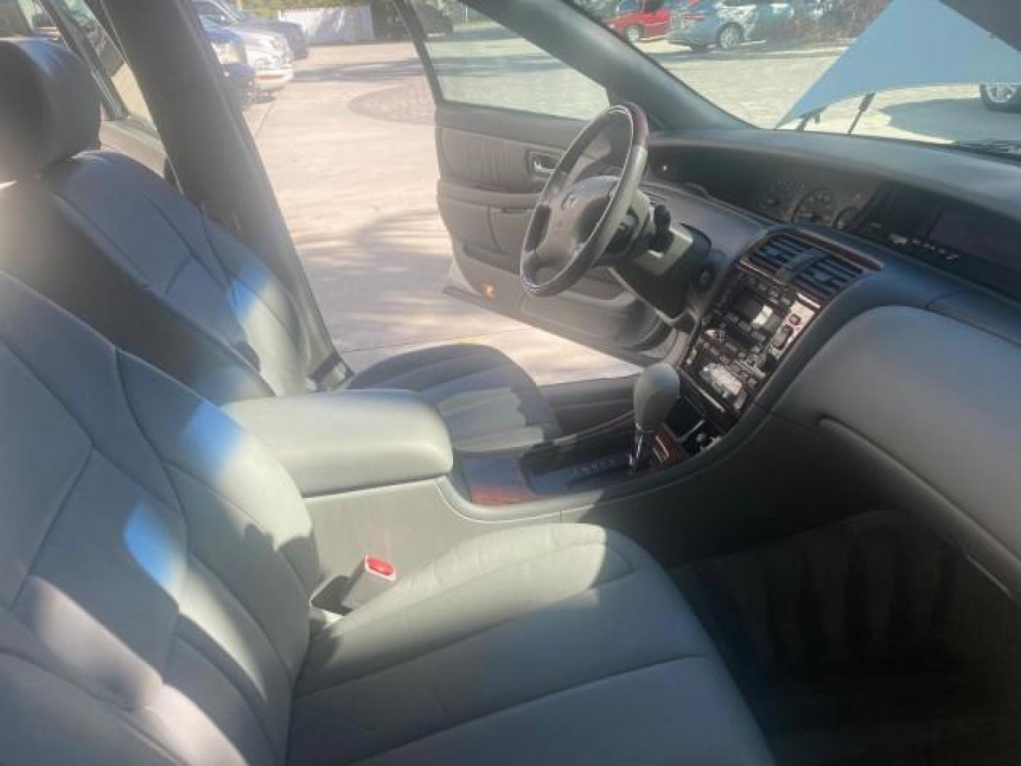 2003 Silver Spruce Metallic /Stone Toyota Avalon XLS 1 FL LOW MILES 32,452 (4T1BF28B03U) with an 3.0L DOHC MPFI 24-Valve V6 Engine engine, Automatic transmission, located at 4701 North Dixie Hwy, Pompano Beach, FL, 33064, (954) 422-2889, 26.240938, -80.123474 - OUR WEBPAGE FLORIDACARS1.COM HAS OVER 100 PHOTOS AND FREE CARFAX LINK 2003 TOYOTA AVALON XLS BUCKET LEATHER SEATS ! VIN: 4T1BF28B03U273831 4 T 1 B F 2 8 B 0 3 U 2 7 3 8 3 1 SEDAN 4 DR 3.0L V6 F DOHC 24V GASOLINE 29 MPG FRONT WHEEL DRIVE TIRES LOOK LIKE NEW ! Top Features Alloy Wheels Luxury Package - Photo#12