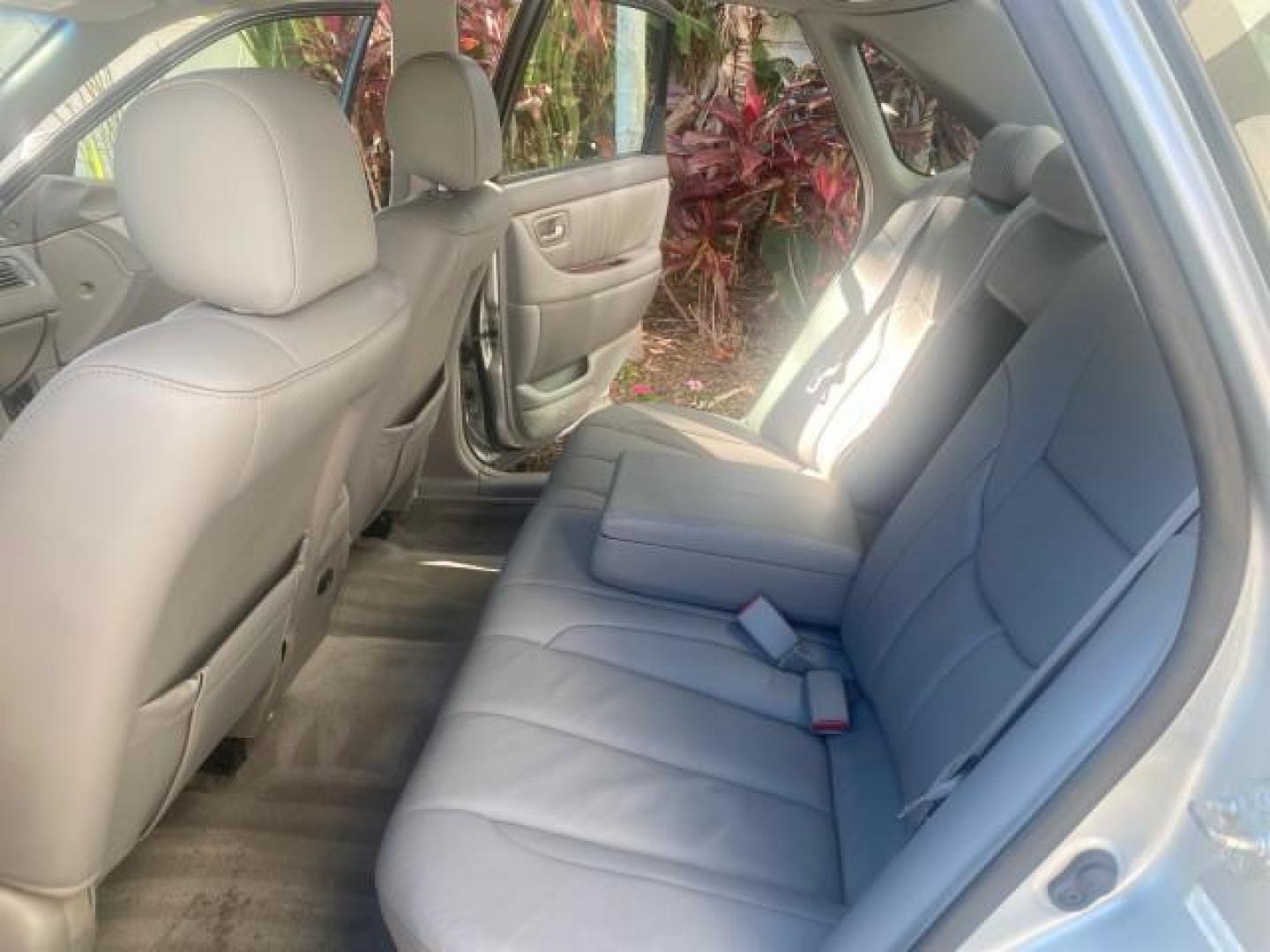 2003 Silver Spruce Metallic /Stone Toyota Avalon XLS 1 FL LOW MILES 32,452 (4T1BF28B03U) with an 3.0L DOHC MPFI 24-Valve V6 Engine engine, Automatic transmission, located at 4701 North Dixie Hwy, Pompano Beach, FL, 33064, (954) 422-2889, 26.240938, -80.123474 - OUR WEBPAGE FLORIDACARS1.COM HAS OVER 100 PHOTOS AND FREE CARFAX LINK 2003 TOYOTA AVALON XLS BUCKET LEATHER SEATS ! VIN: 4T1BF28B03U273831 4 T 1 B F 2 8 B 0 3 U 2 7 3 8 3 1 SEDAN 4 DR 3.0L V6 F DOHC 24V GASOLINE 29 MPG FRONT WHEEL DRIVE TIRES LOOK LIKE NEW ! Top Features Alloy Wheels Luxury Package - Photo#14