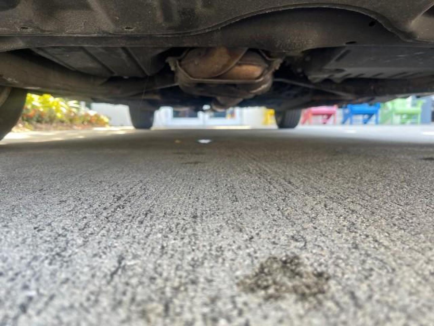 2003 Silver Spruce Metallic /Stone Toyota Avalon XLS 1 FL LOW MILES 32,452 (4T1BF28B03U) with an 3.0L DOHC MPFI 24-Valve V6 Engine engine, Automatic transmission, located at 4701 North Dixie Hwy, Pompano Beach, FL, 33064, (954) 422-2889, 26.240938, -80.123474 - OUR WEBPAGE FLORIDACARS1.COM HAS OVER 100 PHOTOS AND FREE CARFAX LINK 2003 TOYOTA AVALON XLS BUCKET LEATHER SEATS ! VIN: 4T1BF28B03U273831 4 T 1 B F 2 8 B 0 3 U 2 7 3 8 3 1 SEDAN 4 DR 3.0L V6 F DOHC 24V GASOLINE 29 MPG FRONT WHEEL DRIVE TIRES LOOK LIKE NEW ! Top Features Alloy Wheels Luxury Package - Photo#21