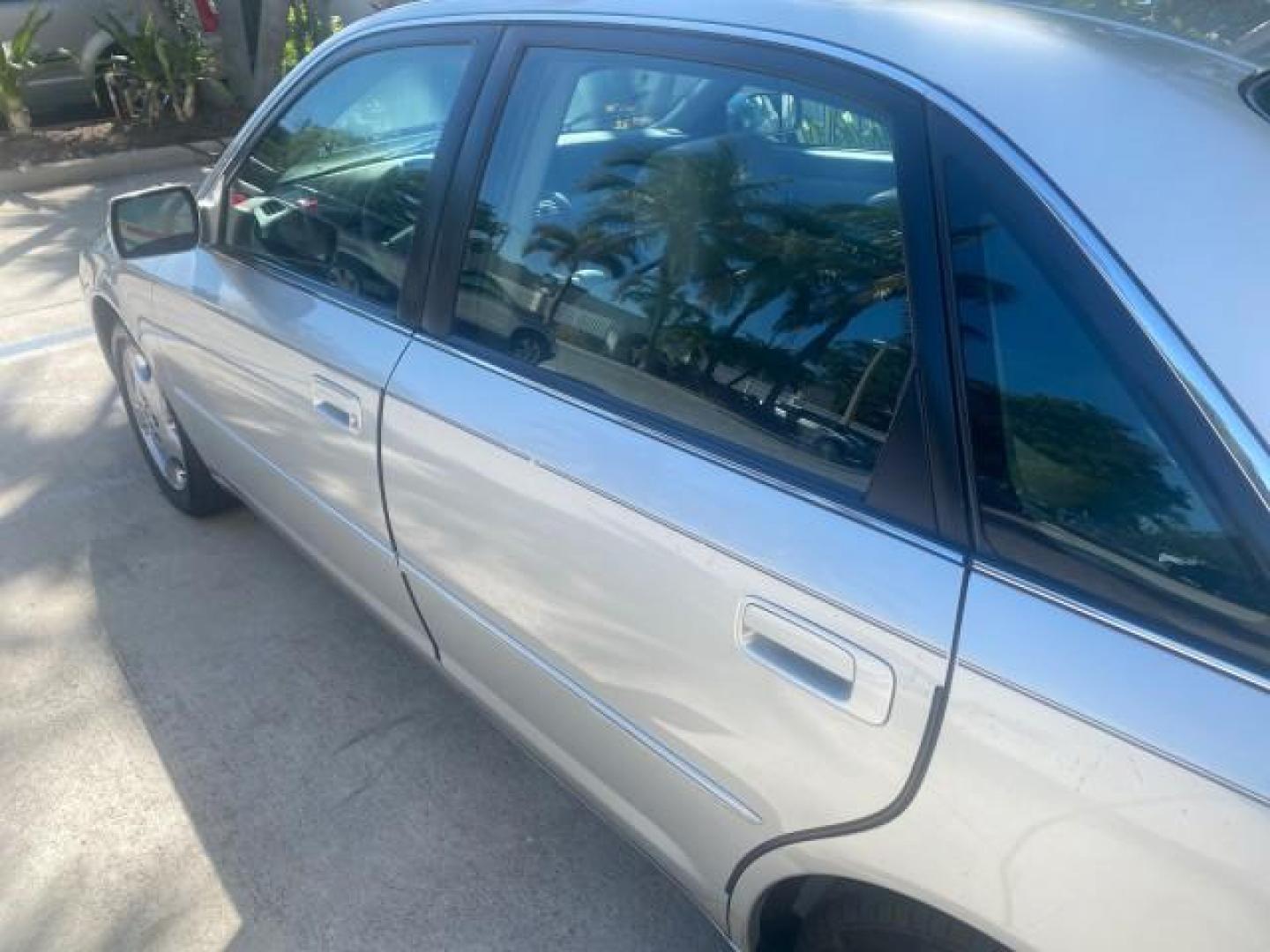 2003 Silver Spruce Metallic /Stone Toyota Avalon XLS 1 FL LOW MILES 32,452 (4T1BF28B03U) with an 3.0L DOHC MPFI 24-Valve V6 Engine engine, Automatic transmission, located at 4701 North Dixie Hwy, Pompano Beach, FL, 33064, (954) 422-2889, 26.240938, -80.123474 - OUR WEBPAGE FLORIDACARS1.COM HAS OVER 100 PHOTOS AND FREE CARFAX LINK 2003 TOYOTA AVALON XLS BUCKET LEATHER SEATS ! VIN: 4T1BF28B03U273831 4 T 1 B F 2 8 B 0 3 U 2 7 3 8 3 1 SEDAN 4 DR 3.0L V6 F DOHC 24V GASOLINE 29 MPG FRONT WHEEL DRIVE TIRES LOOK LIKE NEW ! Top Features Alloy Wheels Luxury Package - Photo#56