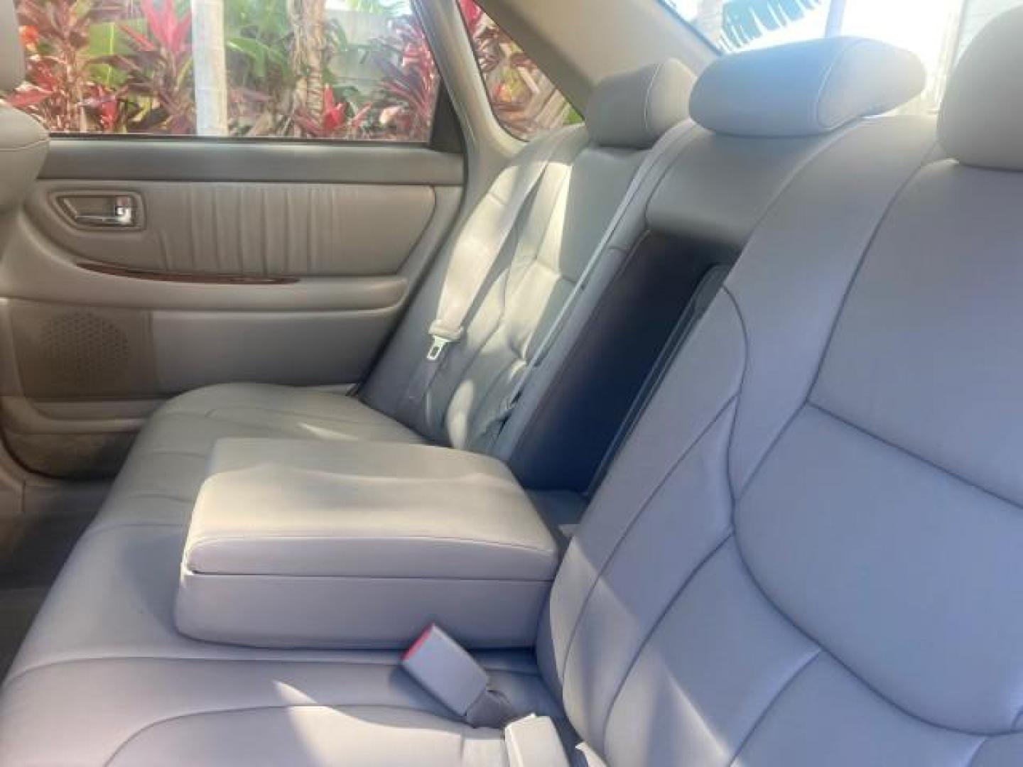2003 Silver Spruce Metallic /Stone Toyota Avalon XLS 1 FL LOW MILES 32,452 (4T1BF28B03U) with an 3.0L DOHC MPFI 24-Valve V6 Engine engine, Automatic transmission, located at 4701 North Dixie Hwy, Pompano Beach, FL, 33064, (954) 422-2889, 26.240938, -80.123474 - OUR WEBPAGE FLORIDACARS1.COM HAS OVER 100 PHOTOS AND FREE CARFAX LINK 2003 TOYOTA AVALON XLS BUCKET LEATHER SEATS ! VIN: 4T1BF28B03U273831 4 T 1 B F 2 8 B 0 3 U 2 7 3 8 3 1 SEDAN 4 DR 3.0L V6 F DOHC 24V GASOLINE 29 MPG FRONT WHEEL DRIVE TIRES LOOK LIKE NEW ! Top Features Alloy Wheels Luxury Package - Photo#61