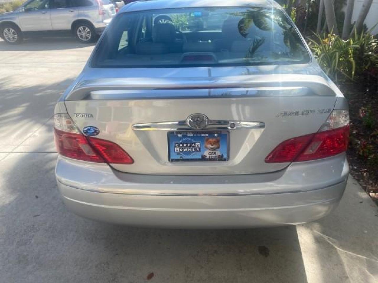2003 Silver Spruce Metallic /Stone Toyota Avalon XLS 1 FL LOW MILES 32,452 (4T1BF28B03U) with an 3.0L DOHC MPFI 24-Valve V6 Engine engine, Automatic transmission, located at 4701 North Dixie Hwy, Pompano Beach, FL, 33064, (954) 422-2889, 26.240938, -80.123474 - OUR WEBPAGE FLORIDACARS1.COM HAS OVER 100 PHOTOS AND FREE CARFAX LINK 2003 TOYOTA AVALON XLS BUCKET LEATHER SEATS ! VIN: 4T1BF28B03U273831 4 T 1 B F 2 8 B 0 3 U 2 7 3 8 3 1 SEDAN 4 DR 3.0L V6 F DOHC 24V GASOLINE 29 MPG FRONT WHEEL DRIVE TIRES LOOK LIKE NEW ! Top Features Alloy Wheels Luxury Package - Photo#72