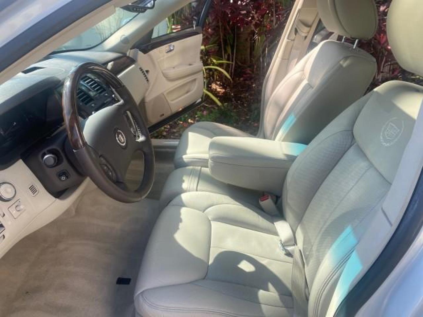 2010 Ocean Pearl Tricoat /Shale/Cocoa Cadillac DTS LOW MILES 39,495 NAV SUNROOF (1G6KH5EY7AU) with an Northstar 4.6L DOHC V8 Engine engine, Automatic transmission, located at 4701 North Dixie Hwy, Pompano Beach, FL, 33064, (954) 422-2889, 26.240938, -80.123474 - OUR WEBPAGE FLORIDACARS1.COM HAS OVER 100 PHOTOS AND FREE CARFAX LINK 2010 CADILLAC DTS PREMIUM COLLECTION $ 56,425 NEW VIN: 1G6KH5EY7AU102292 1 G 6 K H 5 E Y 7 A U 1 0 2 2 9 2 SEDAN 4 DR 4.6L V8 F DOHC 32V GASOLINE FRONT WHEEL DRIVE Top Features A/C Seat(s) Navigation System Alloy Wheels Parking Se - Photo#10
