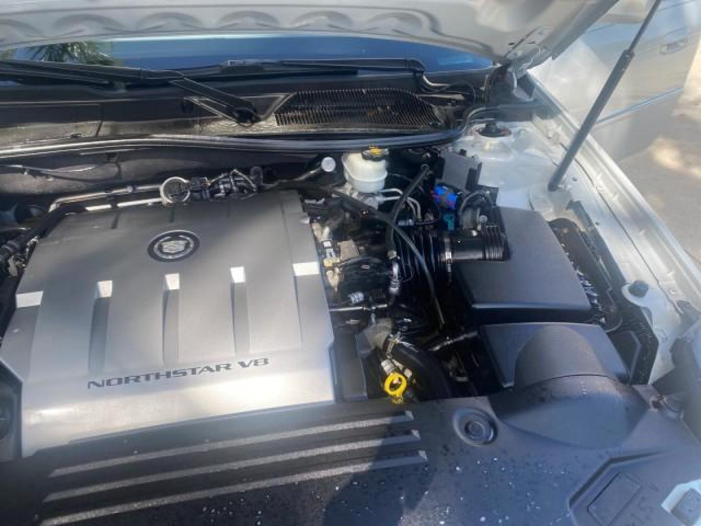 2010 Ocean Pearl Tricoat /Shale/Cocoa Cadillac DTS LOW MILES 39,495 NAV SUNROOF (1G6KH5EY7AU) with an Northstar 4.6L DOHC V8 Engine engine, Automatic transmission, located at 4701 North Dixie Hwy, Pompano Beach, FL, 33064, (954) 422-2889, 26.240938, -80.123474 - OUR WEBPAGE FLORIDACARS1.COM HAS OVER 100 PHOTOS AND FREE CARFAX LINK 2010 CADILLAC DTS PREMIUM COLLECTION $ 56,425 NEW VIN: 1G6KH5EY7AU102292 1 G 6 K H 5 E Y 7 A U 1 0 2 2 9 2 SEDAN 4 DR 4.6L V8 F DOHC 32V GASOLINE FRONT WHEEL DRIVE Top Features A/C Seat(s) Navigation System Alloy Wheels Parking Se - Photo#25
