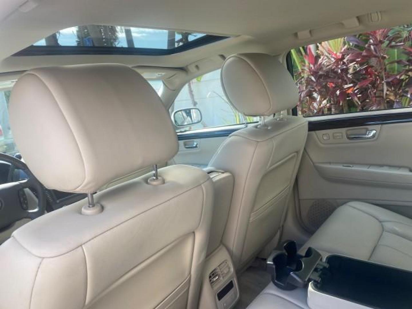 2010 Ocean Pearl Tricoat /Shale/Cocoa Cadillac DTS LOW MILES 39,495 NAV SUNROOF (1G6KH5EY7AU) with an Northstar 4.6L DOHC V8 Engine engine, Automatic transmission, located at 4701 North Dixie Hwy, Pompano Beach, FL, 33064, (954) 422-2889, 26.240938, -80.123474 - OUR WEBPAGE FLORIDACARS1.COM HAS OVER 100 PHOTOS AND FREE CARFAX LINK 2010 CADILLAC DTS PREMIUM COLLECTION $ 56,425 NEW VIN: 1G6KH5EY7AU102292 1 G 6 K H 5 E Y 7 A U 1 0 2 2 9 2 SEDAN 4 DR 4.6L V8 F DOHC 32V GASOLINE FRONT WHEEL DRIVE Top Features A/C Seat(s) Navigation System Alloy Wheels Parking Se - Photo#67