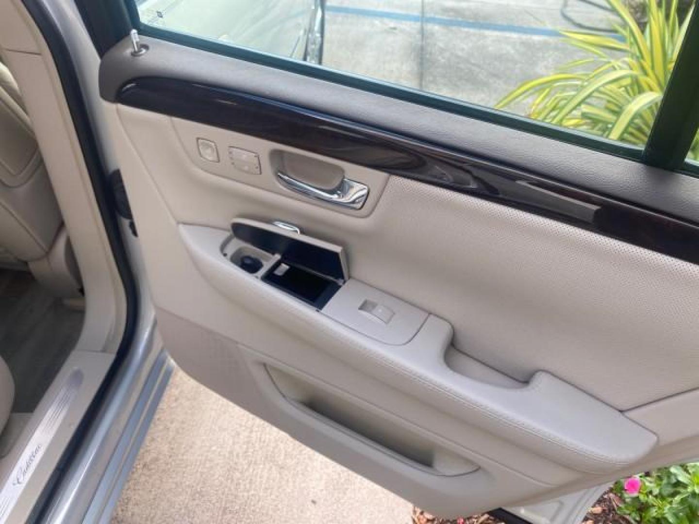 2010 Ocean Pearl Tricoat /Shale/Cocoa Cadillac DTS LOW MILES 39,495 NAV SUNROOF (1G6KH5EY7AU) with an Northstar 4.6L DOHC V8 Engine engine, Automatic transmission, located at 4701 North Dixie Hwy, Pompano Beach, FL, 33064, (954) 422-2889, 26.240938, -80.123474 - OUR WEBPAGE FLORIDACARS1.COM HAS OVER 100 PHOTOS AND FREE CARFAX LINK 2010 CADILLAC DTS PREMIUM COLLECTION $ 56,425 NEW VIN: 1G6KH5EY7AU102292 1 G 6 K H 5 E Y 7 A U 1 0 2 2 9 2 SEDAN 4 DR 4.6L V8 F DOHC 32V GASOLINE FRONT WHEEL DRIVE Top Features A/C Seat(s) Navigation System Alloy Wheels Parking Se - Photo#87