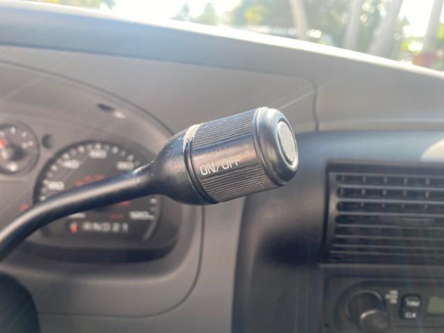 2010 Oxford White /Medium Dark Flint Ford Ranger XL 1 OWNER AC LOW MILES 84,277 (1FTKR1ED3AP) with an 2.3L DOHC 16-Valve I4 Engine engine, Automatic transmission, located at 4701 North Dixie Hwy, Pompano Beach, FL, 33064, (954) 422-2889, 26.240938, -80.123474 - OUR WEBPAGE FLORIDACARS1.COM HAS OVER 100 PHOTOS AND FREE CARFAX LINK 2010 FORD RANGER XL VIN: 1FTKR1ED3APA10031 1 F T K R 1 E D 3 A P A 1 0 0 3 1 CLUB CAB PICKUP 2.3L I4 F DOHC 16V GASOLINE REAR WHEEL DRIVE Top Features Bed Liner Tow Hitch Cloth Seats Basic Features ABS Brakes Air Conditioning Side - Photo#40