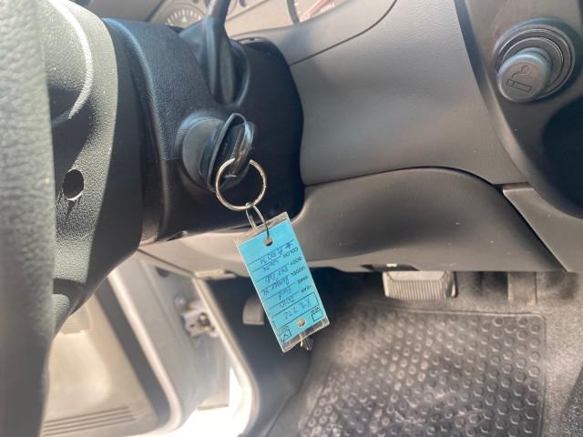 2010 Oxford White /Medium Dark Flint Ford Ranger XL 1 OWNER AC LOW MILES 84,277 (1FTKR1ED3AP) with an 2.3L DOHC 16-Valve I4 Engine engine, Automatic transmission, located at 4701 North Dixie Hwy, Pompano Beach, FL, 33064, (954) 422-2889, 26.240938, -80.123474 - OUR WEBPAGE FLORIDACARS1.COM HAS OVER 100 PHOTOS AND FREE CARFAX LINK 2010 FORD RANGER XL VIN: 1FTKR1ED3APA10031 1 F T K R 1 E D 3 A P A 1 0 0 3 1 CLUB CAB PICKUP 2.3L I4 F DOHC 16V GASOLINE REAR WHEEL DRIVE Top Features Bed Liner Tow Hitch Cloth Seats Basic Features ABS Brakes Air Conditioning Side - Photo#45