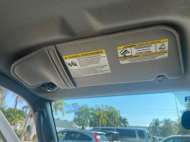 2010 Oxford White /Medium Dark Flint Ford Ranger XL 1 OWNER AC LOW MILES 84,277 (1FTKR1ED3AP) with an 2.3L DOHC 16-Valve I4 Engine engine, Automatic transmission, located at 4701 North Dixie Hwy, Pompano Beach, FL, 33064, (954) 422-2889, 26.240938, -80.123474 - OUR WEBPAGE FLORIDACARS1.COM HAS OVER 100 PHOTOS AND FREE CARFAX LINK 2010 FORD RANGER XL VIN: 1FTKR1ED3APA10031 1 F T K R 1 E D 3 A P A 1 0 0 3 1 CLUB CAB PICKUP 2.3L I4 F DOHC 16V GASOLINE REAR WHEEL DRIVE Top Features Bed Liner Tow Hitch Cloth Seats Basic Features ABS Brakes Air Conditioning Side - Photo#46