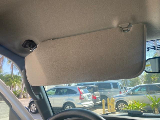 2010 Oxford White /Medium Dark Flint Ford Ranger XL 1 OWNER AC LOW MILES 84,277 (1FTKR1ED3AP) with an 2.3L DOHC 16-Valve I4 Engine engine, Automatic transmission, located at 4701 North Dixie Hwy, Pompano Beach, FL, 33064, (954) 422-2889, 26.240938, -80.123474 - OUR WEBPAGE FLORIDACARS1.COM HAS OVER 100 PHOTOS AND FREE CARFAX LINK 2010 FORD RANGER XL VIN: 1FTKR1ED3APA10031 1 F T K R 1 E D 3 A P A 1 0 0 3 1 CLUB CAB PICKUP 2.3L I4 F DOHC 16V GASOLINE REAR WHEEL DRIVE Top Features Bed Liner Tow Hitch Cloth Seats Basic Features ABS Brakes Air Conditioning Side - Photo#47