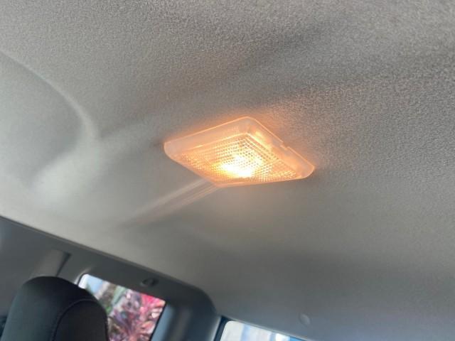 2010 Oxford White /Medium Dark Flint Ford Ranger XL 1 OWNER AC LOW MILES 84,277 (1FTKR1ED3AP) with an 2.3L DOHC 16-Valve I4 Engine engine, Automatic transmission, located at 4701 North Dixie Hwy, Pompano Beach, FL, 33064, (954) 422-2889, 26.240938, -80.123474 - OUR WEBPAGE FLORIDACARS1.COM HAS OVER 100 PHOTOS AND FREE CARFAX LINK 2010 FORD RANGER XL VIN: 1FTKR1ED3APA10031 1 F T K R 1 E D 3 A P A 1 0 0 3 1 CLUB CAB PICKUP 2.3L I4 F DOHC 16V GASOLINE REAR WHEEL DRIVE Top Features Bed Liner Tow Hitch Cloth Seats Basic Features ABS Brakes Air Conditioning Side - Photo#58