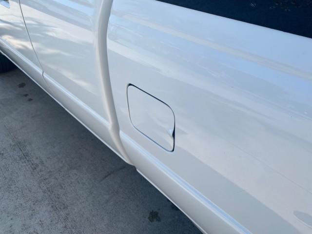 2010 Oxford White /Medium Dark Flint Ford Ranger XL 1 OWNER AC LOW MILES 84,277 (1FTKR1ED3AP) with an 2.3L DOHC 16-Valve I4 Engine engine, Automatic transmission, located at 4701 North Dixie Hwy, Pompano Beach, FL, 33064, (954) 422-2889, 26.240938, -80.123474 - OUR WEBPAGE FLORIDACARS1.COM HAS OVER 100 PHOTOS AND FREE CARFAX LINK 2010 FORD RANGER XL VIN: 1FTKR1ED3APA10031 1 F T K R 1 E D 3 A P A 1 0 0 3 1 CLUB CAB PICKUP 2.3L I4 F DOHC 16V GASOLINE REAR WHEEL DRIVE Top Features Bed Liner Tow Hitch Cloth Seats Basic Features ABS Brakes Air Conditioning Side - Photo#60