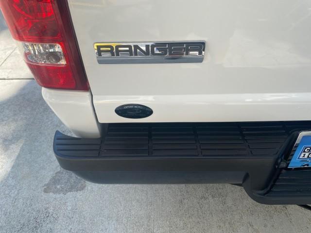 2010 Oxford White /Medium Dark Flint Ford Ranger XL 1 OWNER AC LOW MILES 84,277 (1FTKR1ED3AP) with an 2.3L DOHC 16-Valve I4 Engine engine, Automatic transmission, located at 4701 North Dixie Hwy, Pompano Beach, FL, 33064, (954) 422-2889, 26.240938, -80.123474 - OUR WEBPAGE FLORIDACARS1.COM HAS OVER 100 PHOTOS AND FREE CARFAX LINK 2010 FORD RANGER XL VIN: 1FTKR1ED3APA10031 1 F T K R 1 E D 3 A P A 1 0 0 3 1 CLUB CAB PICKUP 2.3L I4 F DOHC 16V GASOLINE REAR WHEEL DRIVE Top Features Bed Liner Tow Hitch Cloth Seats Basic Features ABS Brakes Air Conditioning Side - Photo#70