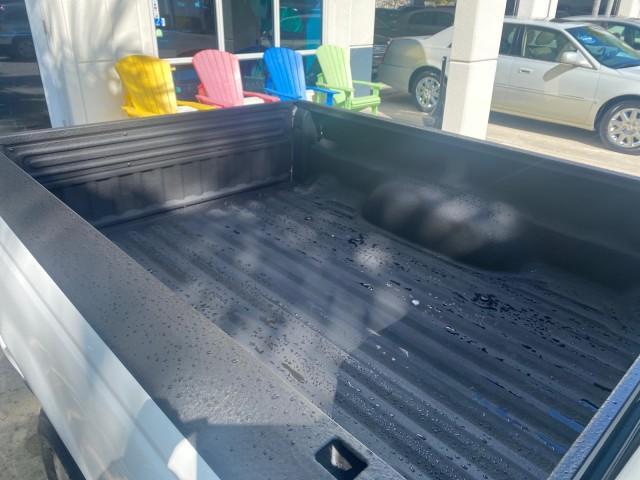 2010 Oxford White /Medium Dark Flint Ford Ranger XL 1 OWNER AC LOW MILES 84,277 (1FTKR1ED3AP) with an 2.3L DOHC 16-Valve I4 Engine engine, Automatic transmission, located at 4701 North Dixie Hwy, Pompano Beach, FL, 33064, (954) 422-2889, 26.240938, -80.123474 - OUR WEBPAGE FLORIDACARS1.COM HAS OVER 100 PHOTOS AND FREE CARFAX LINK 2010 FORD RANGER XL VIN: 1FTKR1ED3APA10031 1 F T K R 1 E D 3 A P A 1 0 0 3 1 CLUB CAB PICKUP 2.3L I4 F DOHC 16V GASOLINE REAR WHEEL DRIVE Top Features Bed Liner Tow Hitch Cloth Seats Basic Features ABS Brakes Air Conditioning Side - Photo#86