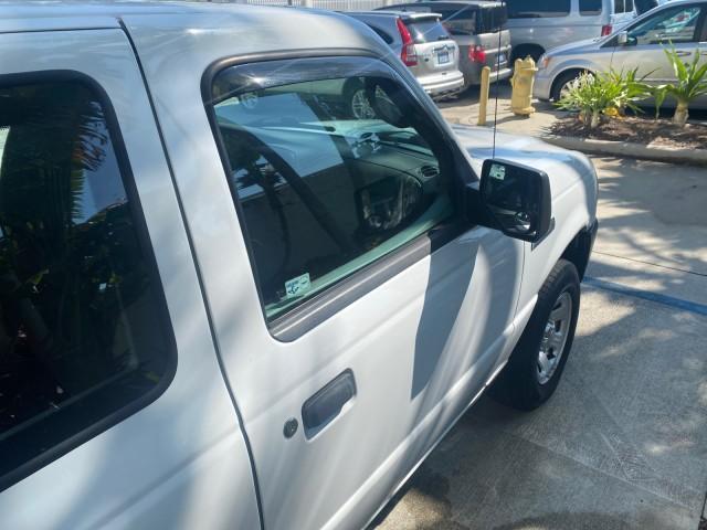 2010 Oxford White /Medium Dark Flint Ford Ranger XL 1 OWNER AC LOW MILES 84,277 (1FTKR1ED3AP) with an 2.3L DOHC 16-Valve I4 Engine engine, Automatic transmission, located at 4701 North Dixie Hwy, Pompano Beach, FL, 33064, (954) 422-2889, 26.240938, -80.123474 - OUR WEBPAGE FLORIDACARS1.COM HAS OVER 100 PHOTOS AND FREE CARFAX LINK 2010 FORD RANGER XL VIN: 1FTKR1ED3APA10031 1 F T K R 1 E D 3 A P A 1 0 0 3 1 CLUB CAB PICKUP 2.3L I4 F DOHC 16V GASOLINE REAR WHEEL DRIVE Top Features Bed Liner Tow Hitch Cloth Seats Basic Features ABS Brakes Air Conditioning Side - Photo#89