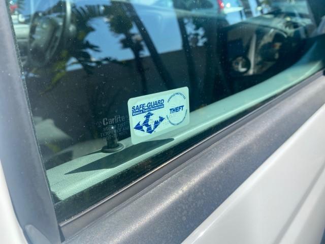 2010 Oxford White /Medium Dark Flint Ford Ranger XL 1 OWNER AC LOW MILES 84,277 (1FTKR1ED3AP) with an 2.3L DOHC 16-Valve I4 Engine engine, Automatic transmission, located at 4701 North Dixie Hwy, Pompano Beach, FL, 33064, (954) 422-2889, 26.240938, -80.123474 - OUR WEBPAGE FLORIDACARS1.COM HAS OVER 100 PHOTOS AND FREE CARFAX LINK 2010 FORD RANGER XL VIN: 1FTKR1ED3APA10031 1 F T K R 1 E D 3 A P A 1 0 0 3 1 CLUB CAB PICKUP 2.3L I4 F DOHC 16V GASOLINE REAR WHEEL DRIVE Top Features Bed Liner Tow Hitch Cloth Seats Basic Features ABS Brakes Air Conditioning Side - Photo#91