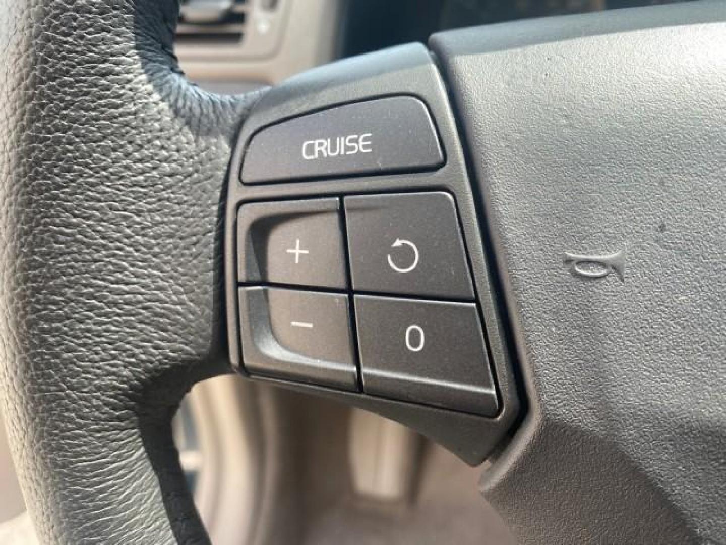 2007 Barents Blue Metallic /Quartz Beige Volvo V50 LOW MILES 30,345 SUNROOF 2.4LSW (YV1MW382372) with an 2.4L DOHC 20-Valve I5 Engine engine, Automatic transmission, located at 4701 North Dixie Hwy, Pompano Beach, FL, 33064, (954) 422-2889, 26.240938, -80.123474 - OUR WEBPAGE FLORIDACARS1.COM HAS OVER 100 PHOTOS AND FREE CARFAX LINK 2007 VOLVO V50 2.4I VIN: YV1MW382372278472 Y V 1 M W 3 8 2 3 7 2 2 7 8 4 7 2 WAGON 4 DR 2.4L I5 F DOHC 20V 31 MPG GASOLINE FRONT WHEEL DRIVE Top Features Alloy Wheels Leather Seats Sunroof(s) Basic Features ABS Brakes CD Audio Pow - Photo#36
