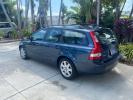 2007 Barents Blue Metallic /Quartz Beige Volvo V50 LOW MILES 30,345 SUNROOF 2.4LSW (YV1MW382372) with an 2.4L DOHC 20-Valve I5 Engine engine, Automatic transmission, located at 4701 North Dixie Hwy, Pompano Beach, FL, 33064, (954) 422-2889, 26.240938, -80.123474 - OUR WEBPAGE FLORIDACARS1.COM HAS OVER 100 PHOTOS AND FREE CARFAX LINK 2007 VOLVO V50 2.4I VIN: YV1MW382372278472 Y V 1 M W 3 8 2 3 7 2 2 7 8 4 7 2 WAGON 4 DR 2.4L I5 F DOHC 20V 31 MPG GASOLINE FRONT WHEEL DRIVE Top Features Alloy Wheels Leather Seats Sunroof(s) Basic Features ABS Brakes CD Audio Pow - Photo#5
