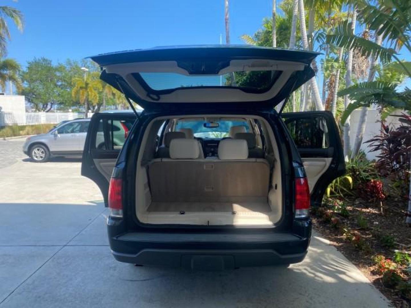2003 Aspen Green Metallic /Light Parchment Lincoln Aviator Premium SUNROOF LEATHER NAV (5LMEU68H43Z) with an 4.6L DOHC 32-Valve V8 Engine engine, Automatic transmission, located at 4701 North Dixie Hwy, Pompano Beach, FL, 33064, (954) 422-2889, 26.240938, -80.123474 - OUR WEBPAGE FLORIDACARS1.COM HAS OVER 100 PHOTOS AND FREE CARFAX LINK 2003 LINCOLN AVIATOR PREMIUM NAV VIN: 5LMEU68H43ZJ52878 5 L M E U 6 8 H 4 3 Z J 5 2 8 7 8 4 DOOR WAGON/SPORT UTILITY 4.6L V8 F DOHC GASOLINE REAR WHEEL DRIVE Top Features Alloy Wheels Rear View Camera Fold-Away Third Row Running B - Photo#15