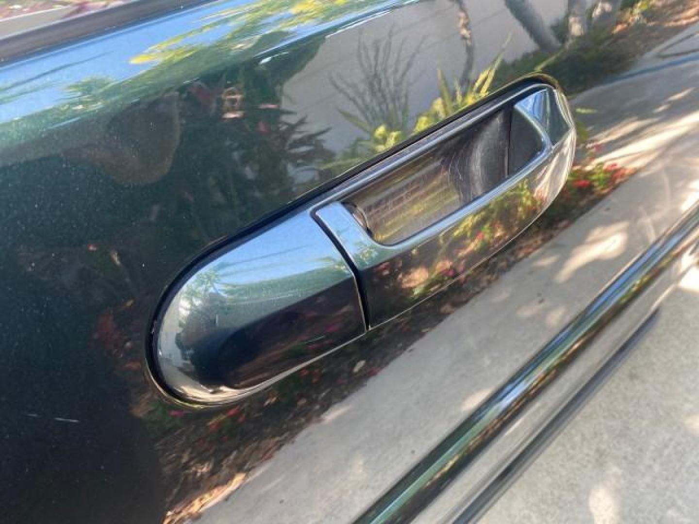 2003 Aspen Green Metallic /Light Parchment Lincoln Aviator Premium SUNROOF LEATHER NAV (5LMEU68H43Z) with an 4.6L DOHC 32-Valve V8 Engine engine, Automatic transmission, located at 4701 North Dixie Hwy, Pompano Beach, FL, 33064, (954) 422-2889, 26.240938, -80.123474 - OUR WEBPAGE FLORIDACARS1.COM HAS OVER 100 PHOTOS AND FREE CARFAX LINK 2003 LINCOLN AVIATOR PREMIUM NAV VIN: 5LMEU68H43ZJ52878 5 L M E U 6 8 H 4 3 Z J 5 2 8 7 8 4 DOOR WAGON/SPORT UTILITY 4.6L V8 F DOHC GASOLINE REAR WHEEL DRIVE Top Features Alloy Wheels Rear View Camera Fold-Away Third Row Running B - Photo#96