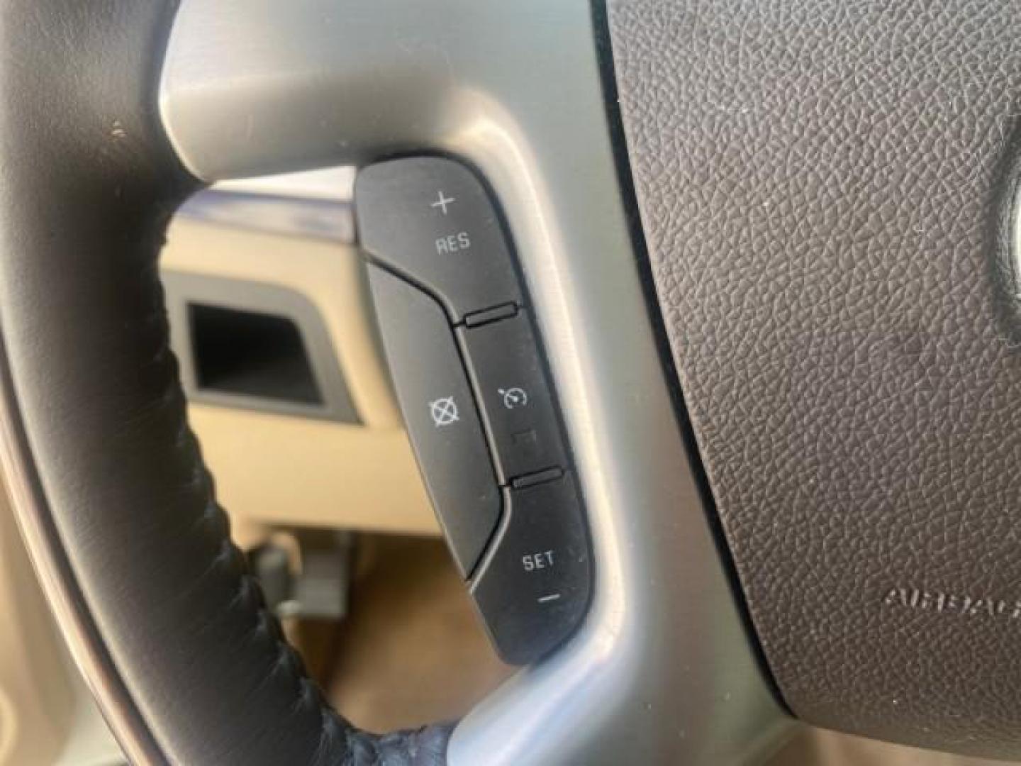 2009 White Diamond Tricoat /Cashmere/Cocoa Cadillac Escalade LOW MILES 77,086 WHITE DIAMOND (1GYFC13279R) with an 6.2L Vortec 1000 V8 SFI E85 Engine engine, Automatic transmission, located at 4701 North Dixie Hwy, Pompano Beach, FL, 33064, (954) 422-2889, 26.240938, -80.123474 - OUR WEBPAGE FLORIDACARS1.COM HAS OVER 100 PHOTOS AND FREE CARFAX LINK 2009 CADILLAC ESCALADE NAV VIN: 1GYFC13279R235017 1 G Y F C 1 3 2 7 9 R 2 3 5 0 1 7 4 DOOR WAGON/SPORT UTILITY 6.2L V8 F OHV 16V TOW PKG FLEX FUEL NO RECALLS REAR WHEEL DRIVE Top Features Alloy Wheels Quad Seats BOSE Sound System - Photo#36