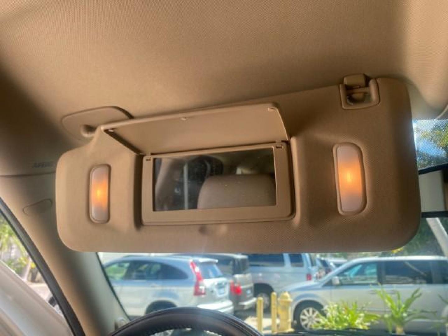 2009 White Diamond Tricoat /Cashmere/Cocoa Cadillac Escalade LOW MILES 77,086 WHITE DIAMOND (1GYFC13279R) with an 6.2L Vortec 1000 V8 SFI E85 Engine engine, Automatic transmission, located at 4701 North Dixie Hwy, Pompano Beach, FL, 33064, (954) 422-2889, 26.240938, -80.123474 - OUR WEBPAGE FLORIDACARS1.COM HAS OVER 100 PHOTOS AND FREE CARFAX LINK 2009 CADILLAC ESCALADE NAV VIN: 1GYFC13279R235017 1 G Y F C 1 3 2 7 9 R 2 3 5 0 1 7 4 DOOR WAGON/SPORT UTILITY 6.2L V8 F OHV 16V TOW PKG FLEX FUEL NO RECALLS REAR WHEEL DRIVE Top Features Alloy Wheels Quad Seats BOSE Sound System - Photo#47