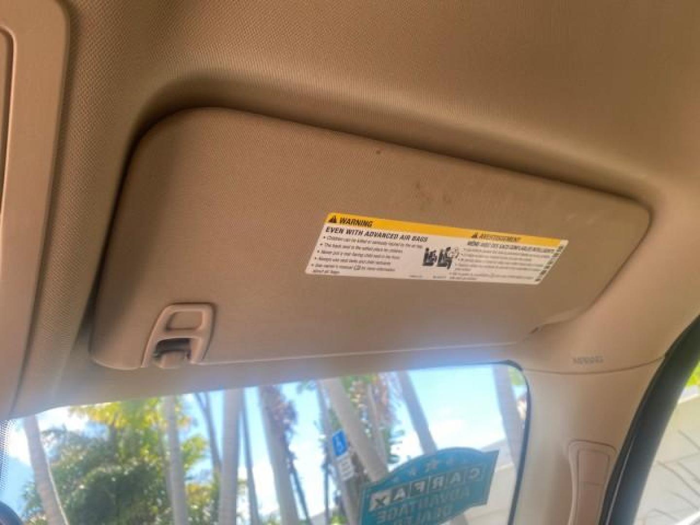 2009 White Diamond Tricoat /Cashmere/Cocoa Cadillac Escalade LOW MILES 77,086 WHITE DIAMOND (1GYFC13279R) with an 6.2L Vortec 1000 V8 SFI E85 Engine engine, Automatic transmission, located at 4701 North Dixie Hwy, Pompano Beach, FL, 33064, (954) 422-2889, 26.240938, -80.123474 - OUR WEBPAGE FLORIDACARS1.COM HAS OVER 100 PHOTOS AND FREE CARFAX LINK 2009 CADILLAC ESCALADE NAV VIN: 1GYFC13279R235017 1 G Y F C 1 3 2 7 9 R 2 3 5 0 1 7 4 DOOR WAGON/SPORT UTILITY 6.2L V8 F OHV 16V TOW PKG FLEX FUEL NO RECALLS REAR WHEEL DRIVE Top Features Alloy Wheels Quad Seats BOSE Sound System - Photo#49