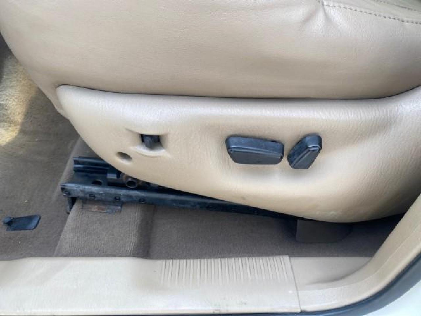2004 Stone White /Sandstone Jeep Grand Cherokee Limited 4WD SUNROOF (1J8GW58N14C) with an 4.7L 8-Cyl Engine engine, Automatic transmission, located at 4701 North Dixie Hwy, Pompano Beach, FL, 33064, (954) 422-2889, 26.240938, -80.123474 - OUR WEBPAGE FLORIDACARS1.COM HAS OVER 100 PHOTOS AND FREE CARFAX LINK 2004 JEEP GRAND CHEROKEE LIMITED A TRUE CLASSIC WONT LAST IN STOCK VIN: 1J8GW58N14C199129 1 J 8 G W 5 8 N 1 4 C 1 9 9 1 2 9 4 DOOR WAGON/SPORT UTILITY 4.7L V8 F SOHC TOW PKG AND FRONT TOW HITCH WITH PLUG GASOLINE REAR WHEEL DRIVE - Photo#35