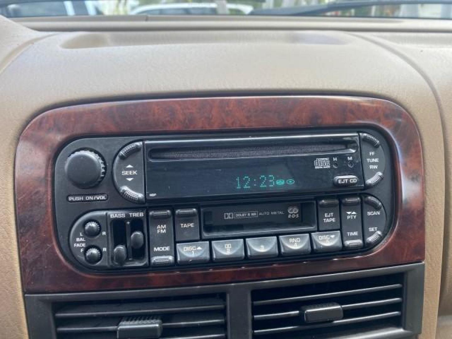 2004 Stone White /Sandstone Jeep Grand Cherokee Limited 4WD SUNROOF (1J8GW58N14C) with an 4.7L 8-Cyl Engine engine, Automatic transmission, located at 4701 North Dixie Hwy, Pompano Beach, FL, 33064, (954) 422-2889, 26.240938, -80.123474 - OUR WEBPAGE FLORIDACARS1.COM HAS OVER 100 PHOTOS AND FREE CARFAX LINK 2004 JEEP GRAND CHEROKEE LIMITED A TRUE CLASSIC WONT LAST IN STOCK VIN: 1J8GW58N14C199129 1 J 8 G W 5 8 N 1 4 C 1 9 9 1 2 9 4 DOOR WAGON/SPORT UTILITY 4.7L V8 F SOHC TOW PKG AND FRONT TOW HITCH WITH PLUG GASOLINE REAR WHEEL DRIVE - Photo#44