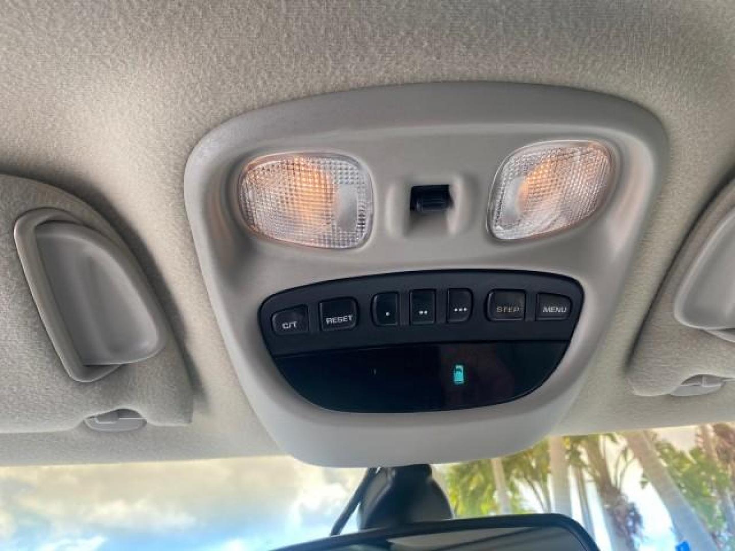 2004 Stone White /Sandstone Jeep Grand Cherokee Limited 4WD SUNROOF (1J8GW58N14C) with an 4.7L 8-Cyl Engine engine, Automatic transmission, located at 4701 North Dixie Hwy, Pompano Beach, FL, 33064, (954) 422-2889, 26.240938, -80.123474 - OUR WEBPAGE FLORIDACARS1.COM HAS OVER 100 PHOTOS AND FREE CARFAX LINK 2004 JEEP GRAND CHEROKEE LIMITED A TRUE CLASSIC WONT LAST IN STOCK VIN: 1J8GW58N14C199129 1 J 8 G W 5 8 N 1 4 C 1 9 9 1 2 9 4 DOOR WAGON/SPORT UTILITY 4.7L V8 F SOHC TOW PKG AND FRONT TOW HITCH WITH PLUG GASOLINE REAR WHEEL DRIVE - Photo#49