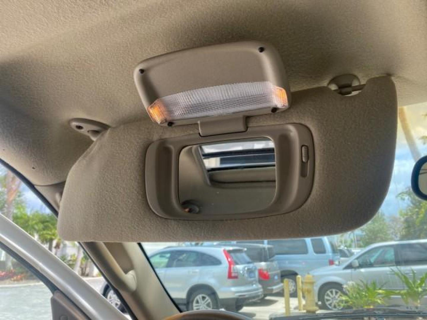 2004 Stone White /Sandstone Jeep Grand Cherokee Limited 4WD SUNROOF (1J8GW58N14C) with an 4.7L 8-Cyl Engine engine, Automatic transmission, located at 4701 North Dixie Hwy, Pompano Beach, FL, 33064, (954) 422-2889, 26.240938, -80.123474 - OUR WEBPAGE FLORIDACARS1.COM HAS OVER 100 PHOTOS AND FREE CARFAX LINK 2004 JEEP GRAND CHEROKEE LIMITED A TRUE CLASSIC WONT LAST IN STOCK VIN: 1J8GW58N14C199129 1 J 8 G W 5 8 N 1 4 C 1 9 9 1 2 9 4 DOOR WAGON/SPORT UTILITY 4.7L V8 F SOHC TOW PKG AND FRONT TOW HITCH WITH PLUG GASOLINE REAR WHEEL DRIVE - Photo#51