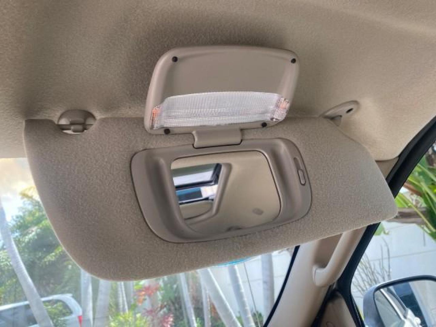 2004 Stone White /Sandstone Jeep Grand Cherokee Limited 4WD SUNROOF (1J8GW58N14C) with an 4.7L 8-Cyl Engine engine, Automatic transmission, located at 4701 North Dixie Hwy, Pompano Beach, FL, 33064, (954) 422-2889, 26.240938, -80.123474 - OUR WEBPAGE FLORIDACARS1.COM HAS OVER 100 PHOTOS AND FREE CARFAX LINK 2004 JEEP GRAND CHEROKEE LIMITED A TRUE CLASSIC WONT LAST IN STOCK VIN: 1J8GW58N14C199129 1 J 8 G W 5 8 N 1 4 C 1 9 9 1 2 9 4 DOOR WAGON/SPORT UTILITY 4.7L V8 F SOHC TOW PKG AND FRONT TOW HITCH WITH PLUG GASOLINE REAR WHEEL DRIVE - Photo#53