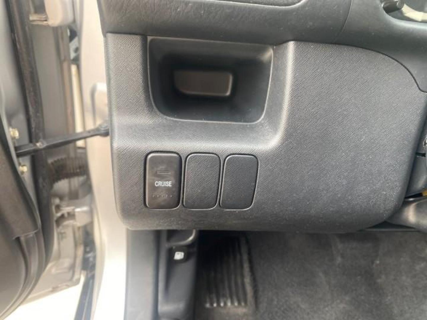2004 Satin Silver Metallic /Black Honda CR-V LX LOW MILES 44,323 (SHSRD684X4U) with an 2.4L DOHC PGM-FI 16-Valve i-VTEC I4 Engine engine, Automatic transmission, located at 4701 North Dixie Hwy, Pompano Beach, FL, 33064, (954) 422-2889, 26.240938, -80.123474 - OUR WEBPAGE FLORIDACARS1.COM HAS OVER 100 PHOTOS AND FREE CARFAX LINK 2004 HONDA CR-V LX VIN: SHSRD684X4U202379 S H S R D 6 8 4 X 4 U 2 0 2 3 7 9 4 DOOR WAGON/SPORT UTILITY 2.4L I4 F SOHC GASOLINE 29 MPG FRONT WHEEL DRIVE Top Features Leatherette and Cloth Basic Features AM/FM Stereo CD Audio Powe - Photo#40