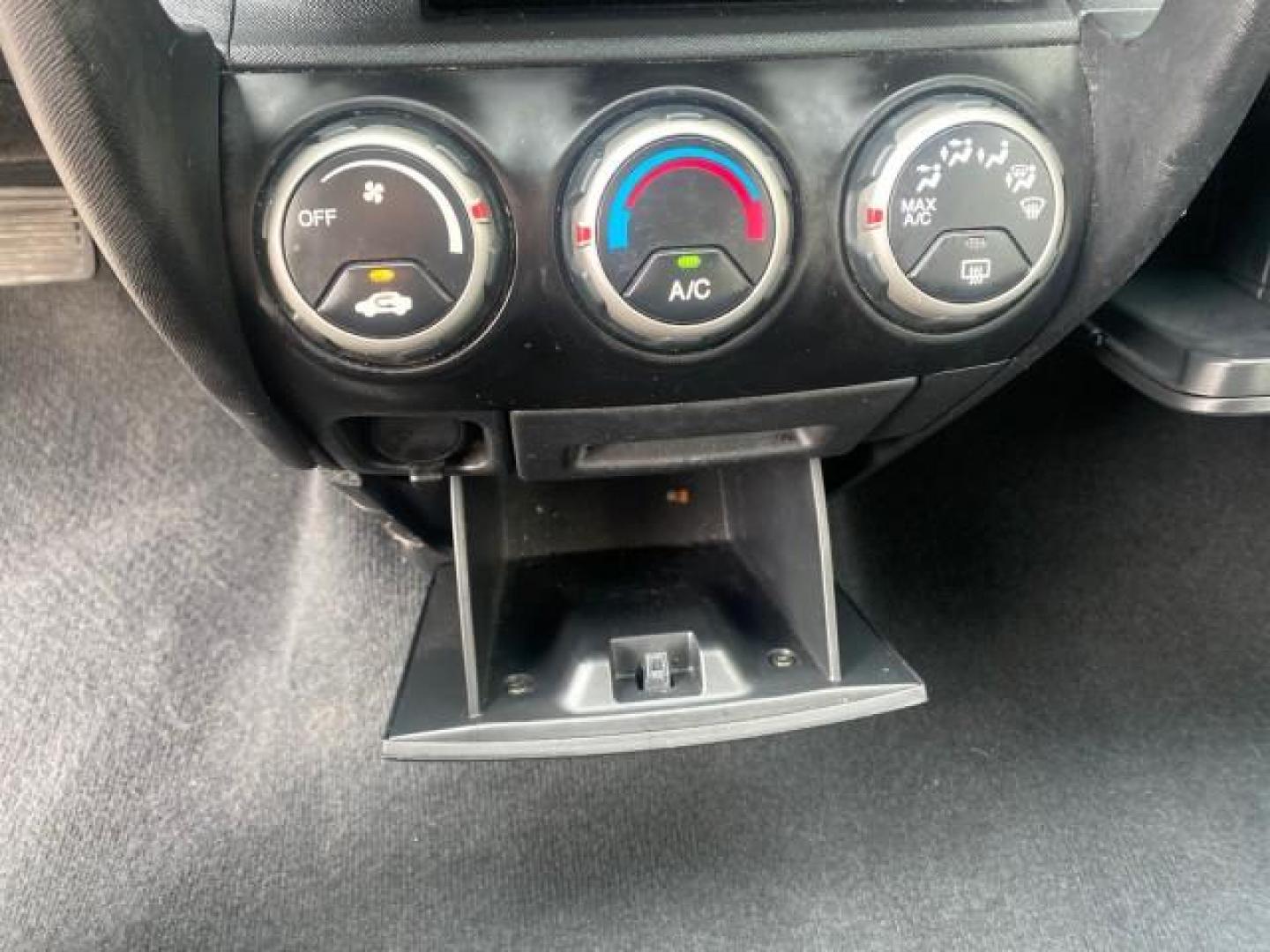 2004 Satin Silver Metallic /Black Honda CR-V LX LOW MILES 44,323 (SHSRD684X4U) with an 2.4L DOHC PGM-FI 16-Valve i-VTEC I4 Engine engine, Automatic transmission, located at 4701 North Dixie Hwy, Pompano Beach, FL, 33064, (954) 422-2889, 26.240938, -80.123474 - OUR WEBPAGE FLORIDACARS1.COM HAS OVER 100 PHOTOS AND FREE CARFAX LINK 2004 HONDA CR-V LX VIN: SHSRD684X4U202379 S H S R D 6 8 4 X 4 U 2 0 2 3 7 9 4 DOOR WAGON/SPORT UTILITY 2.4L I4 F SOHC GASOLINE 29 MPG FRONT WHEEL DRIVE Top Features Leatherette and Cloth Basic Features AM/FM Stereo CD Audio Powe - Photo#47